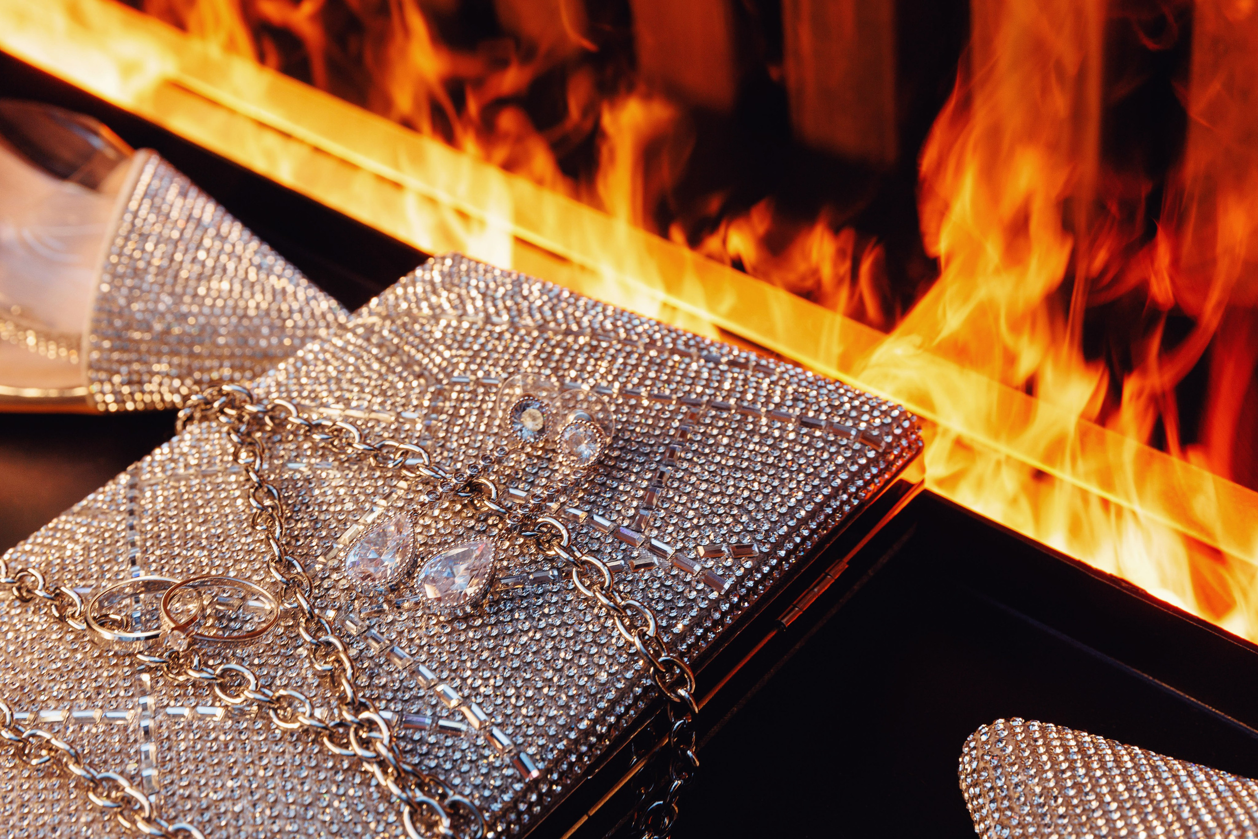 Огненная фотография свадебных аксессуаров