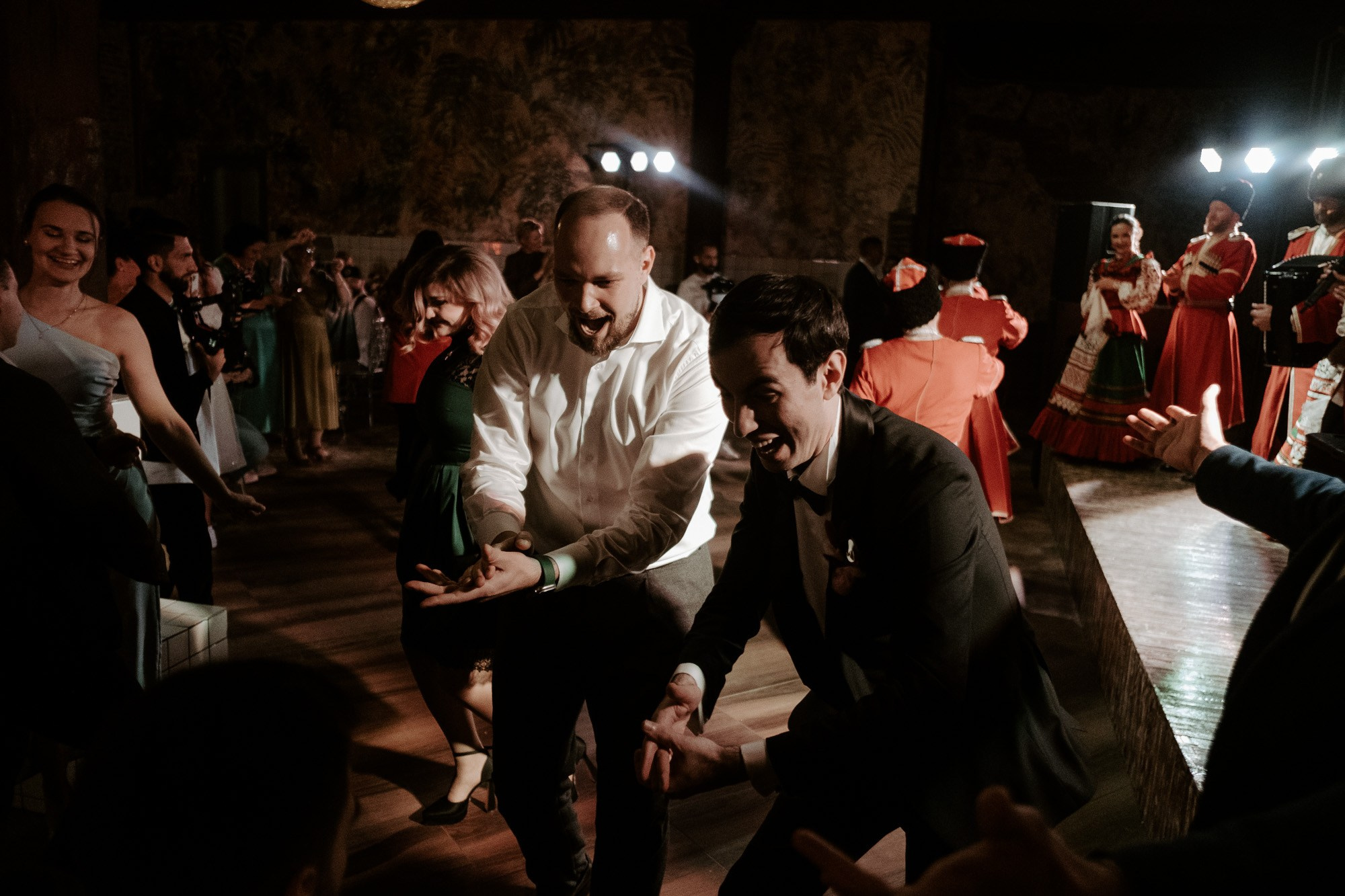 Позовем всех?. Свадебный фотограф Александра Тюлякова