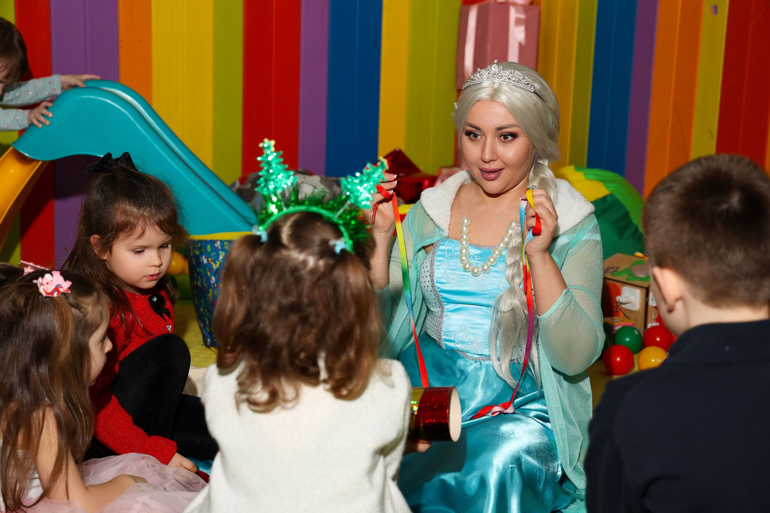 Новогодние праздники 2024-2025 «За поводом». Сведебный и Event фотограф в Москве Бажина Ирина