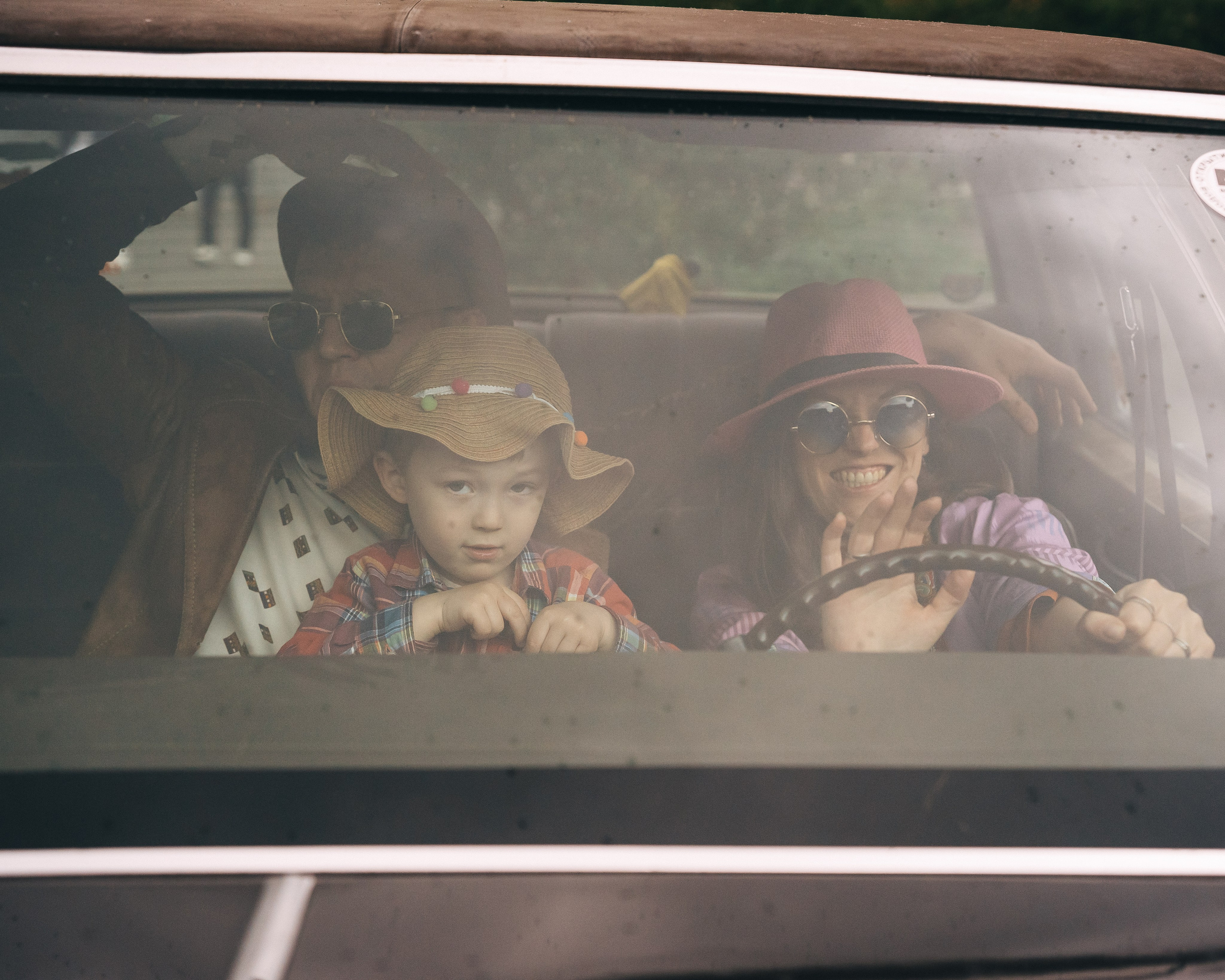 семейная лавстори с машиной