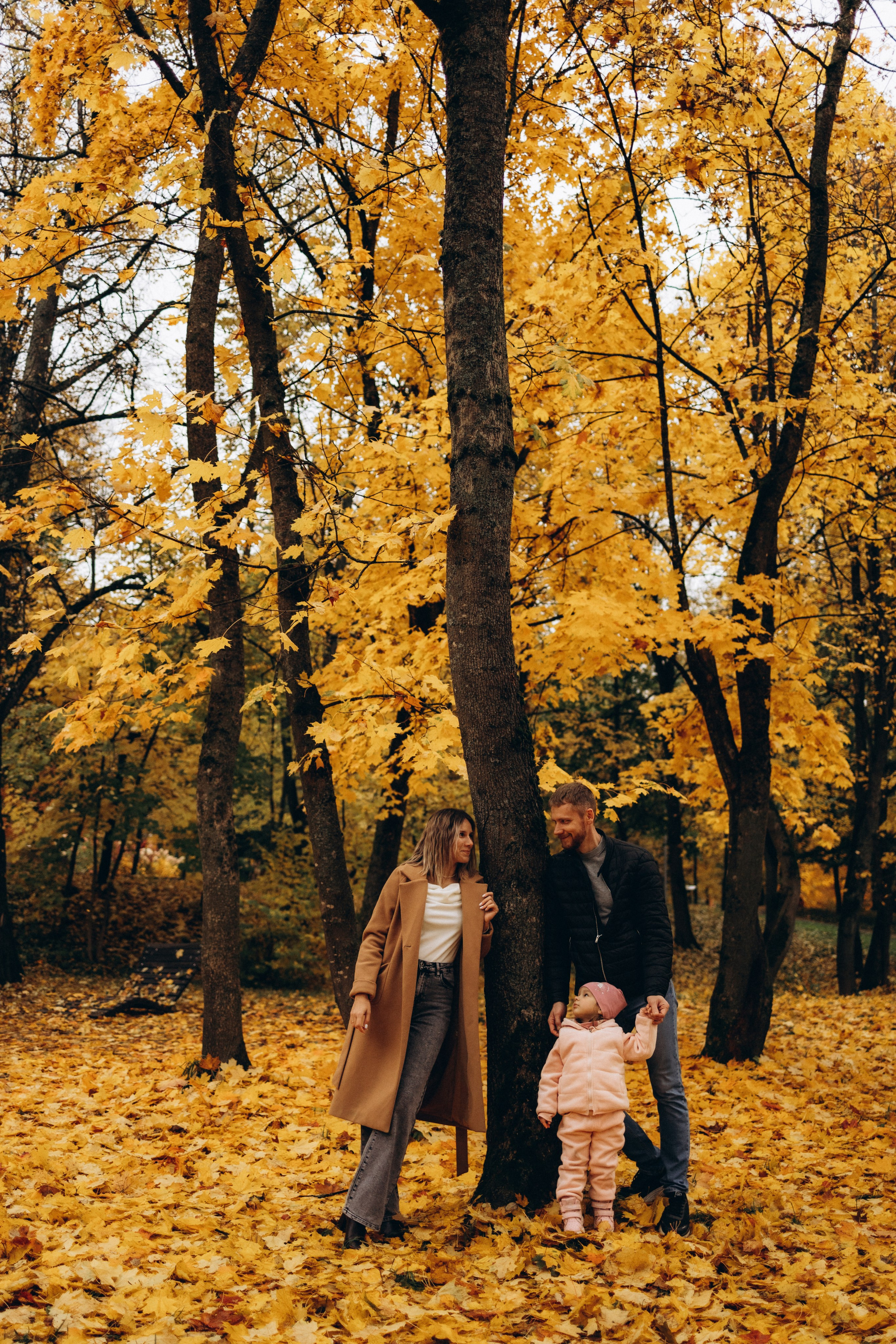 Осенняя семейная фотосъемка (11.10.2025 г.) г. Обнинск (Калужская обл.). Надежда Стар семейный и церковный фотограф в Жукове и Калужской области