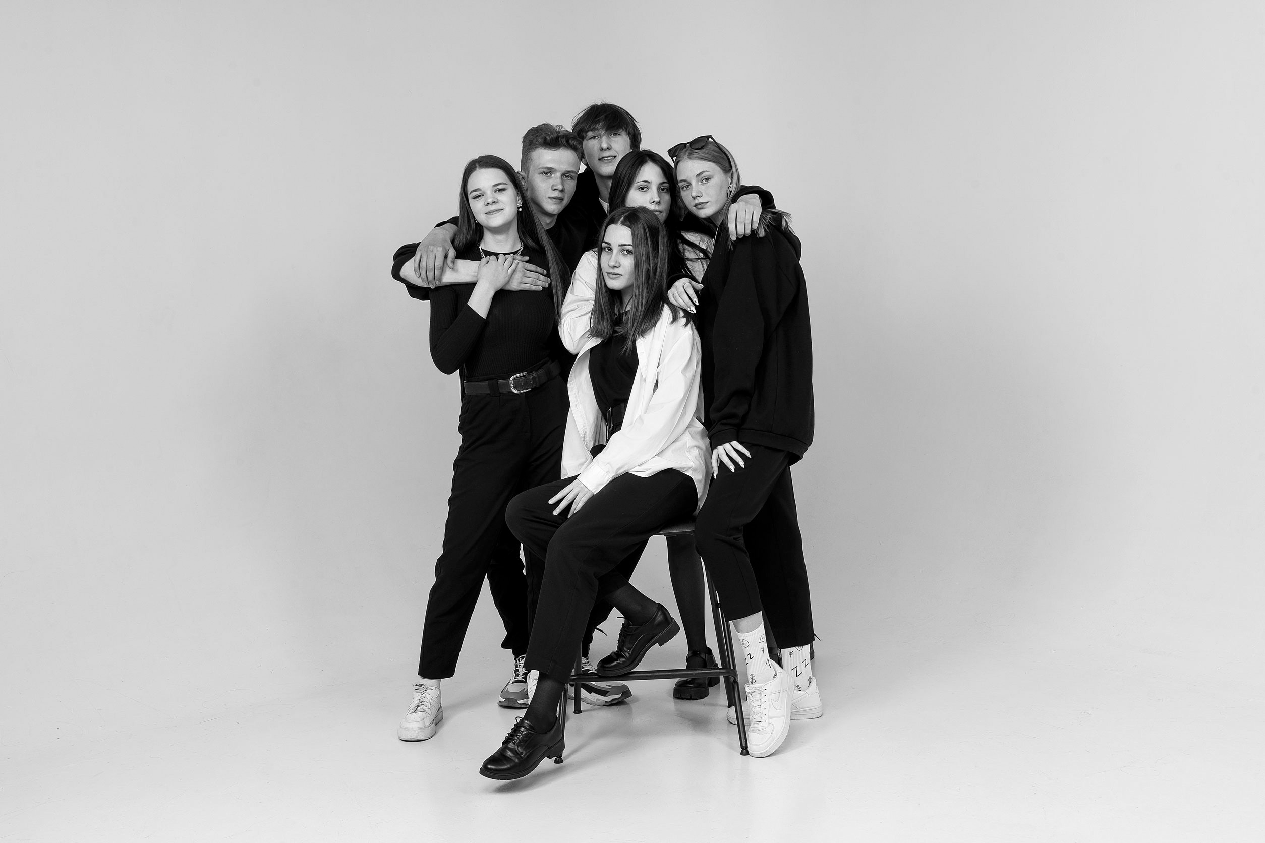 Детские портреты для школьного альбома в фотостудии. Фотограф в Хабаровске