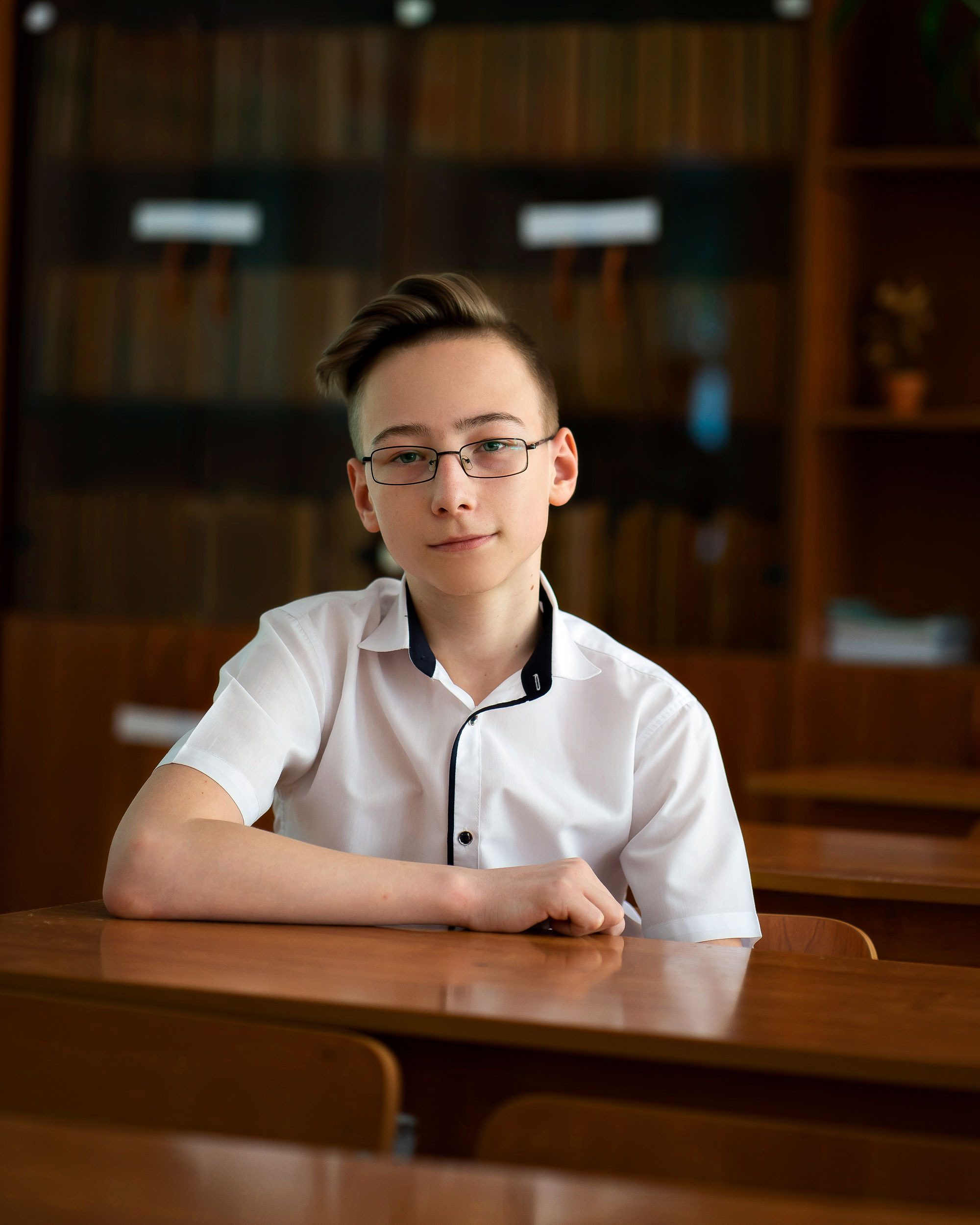 Портреты детей в учебном классе школы. Фотограф в Хабаровске