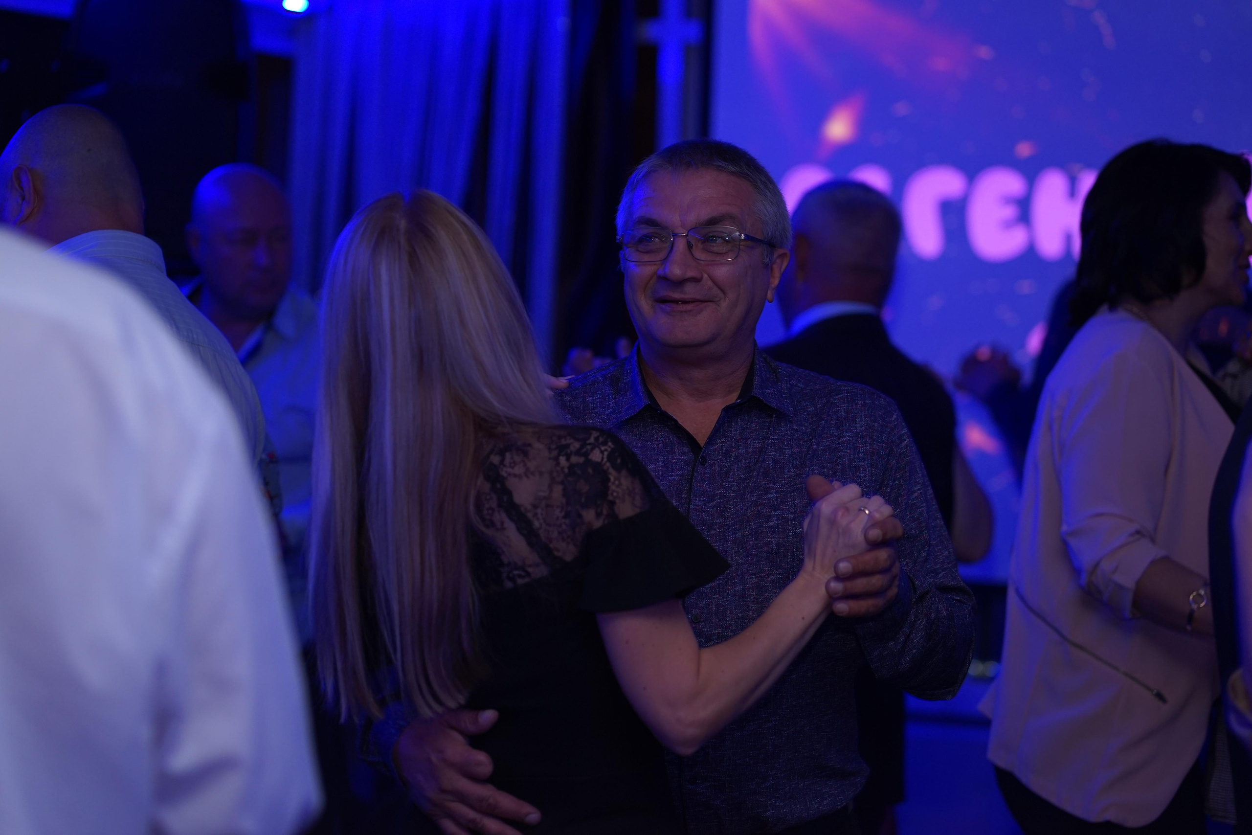 Съёмка свадебного банкета. Фотограф в Хабаровске