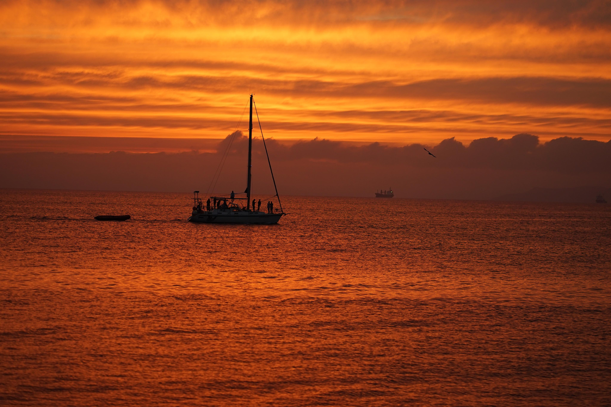 Морской пейзаж на закате