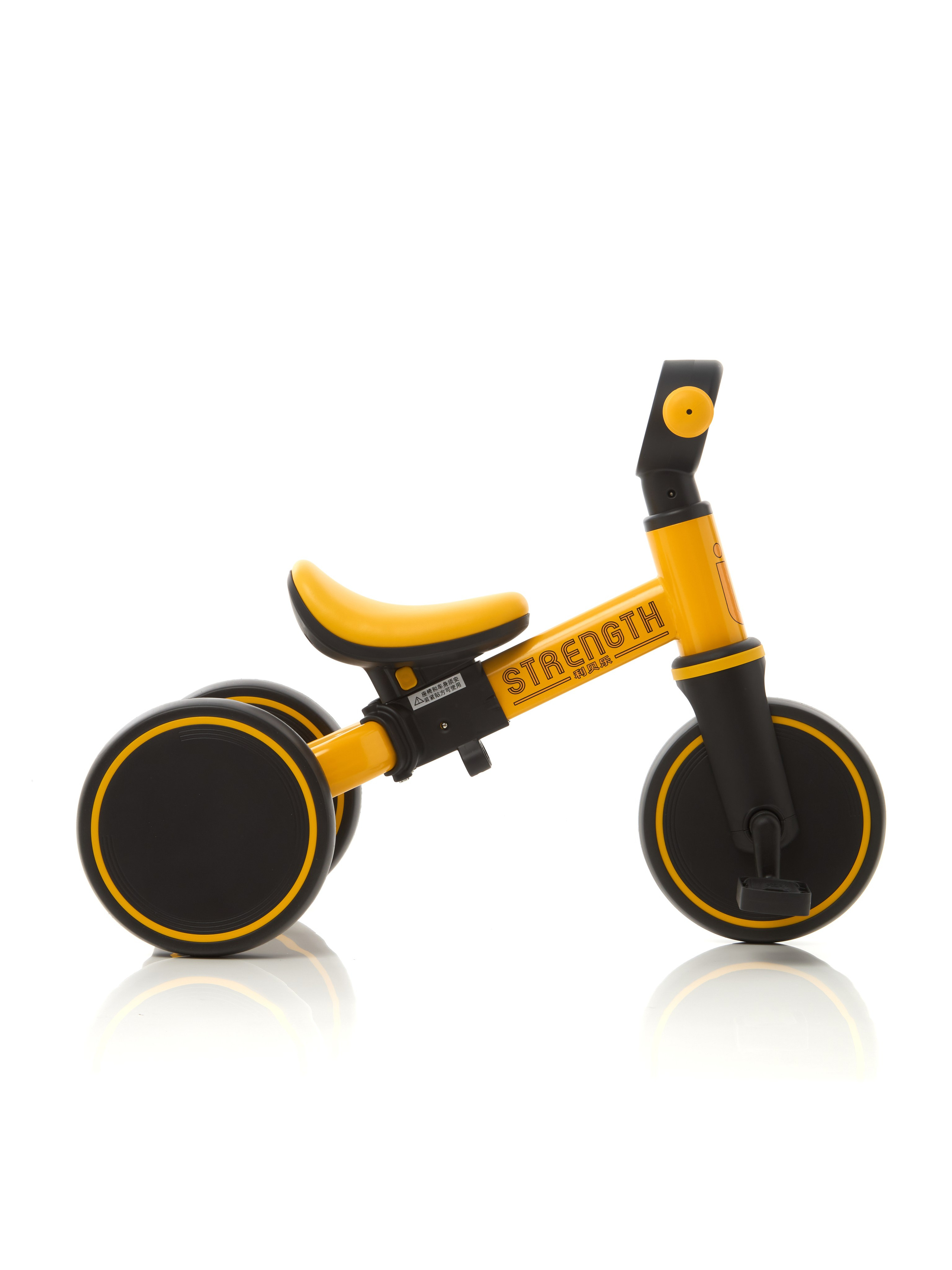 Товары для детей. Предметная фотосъемка в Алматы. Предметный фотограф для маркетплейстов Артур Ахмадиев