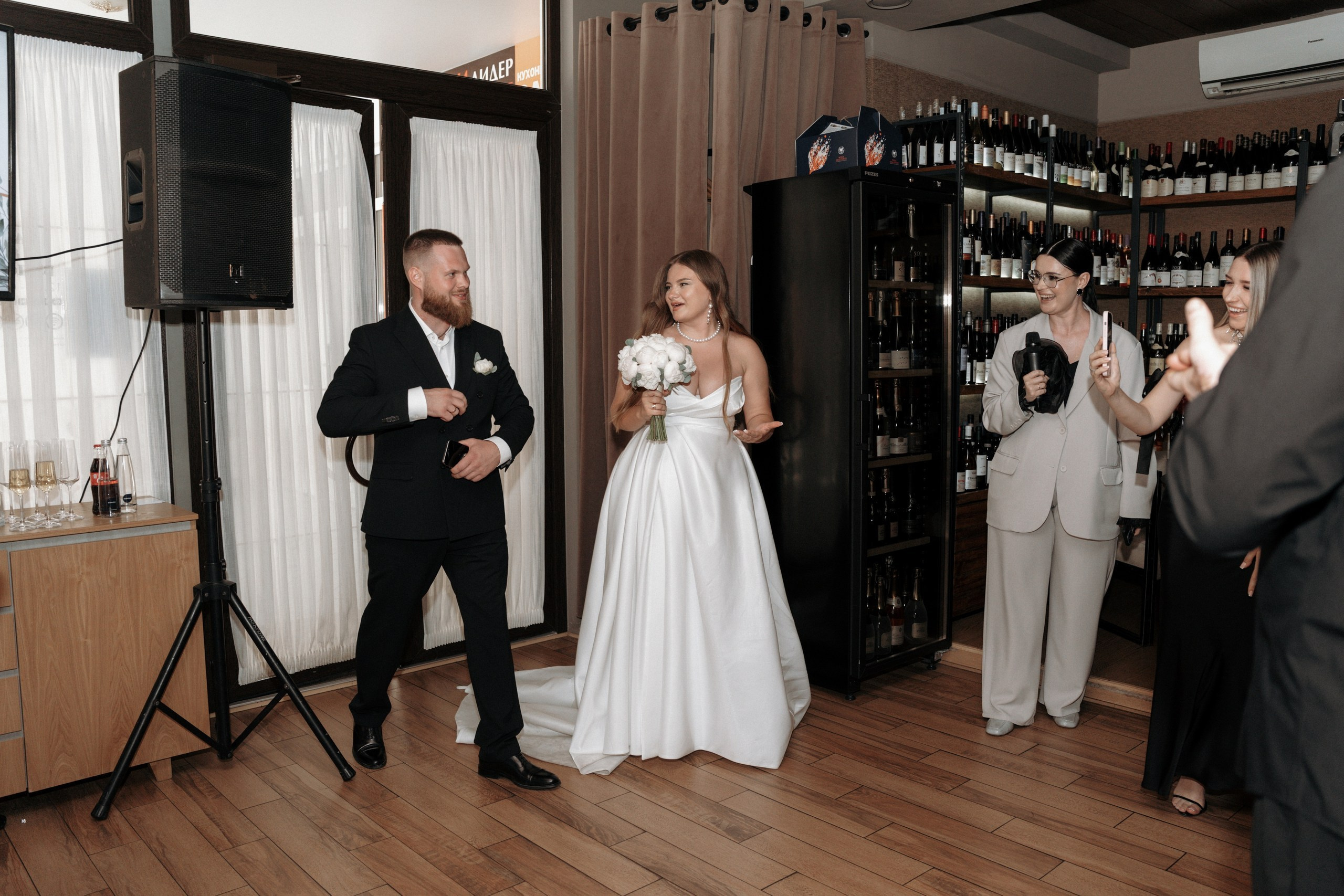 Свадьба Анастасии и Евгения, Картинная галерея, прогулка в лесу. Ресторан «Хлеб и Винотека». Свадебный фотограф в Тамбове Павел Четвертков