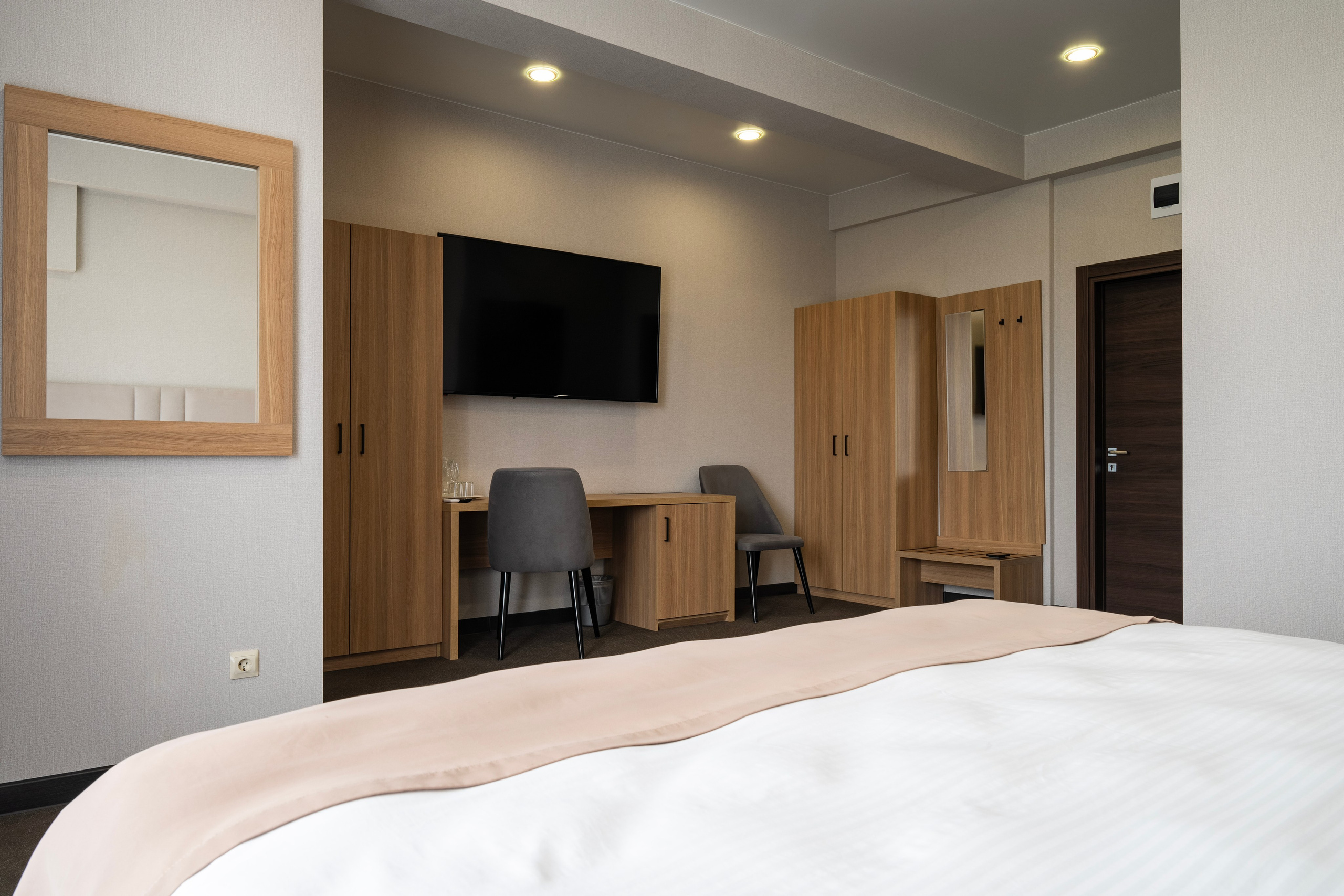 Отель Sariya. Главная