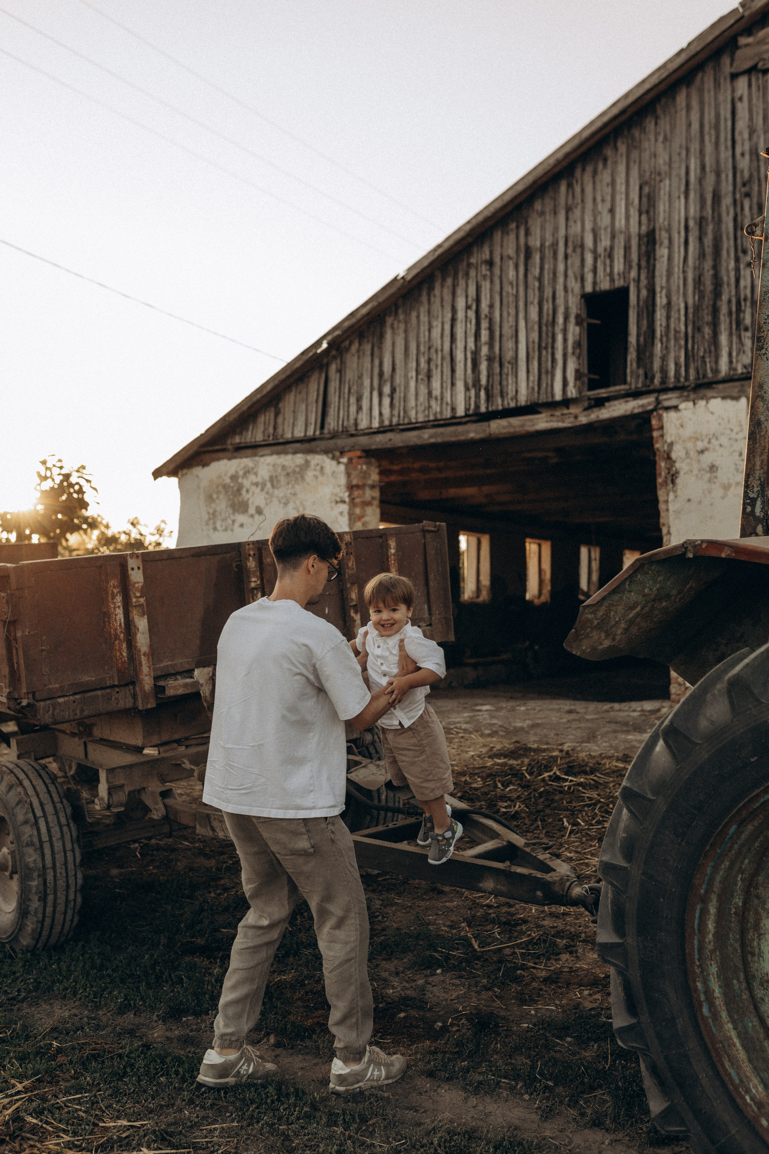 Миша Таня и Лев на ферме. Семейный фотограф в Новороссийске и Анапе Александра Яковлева