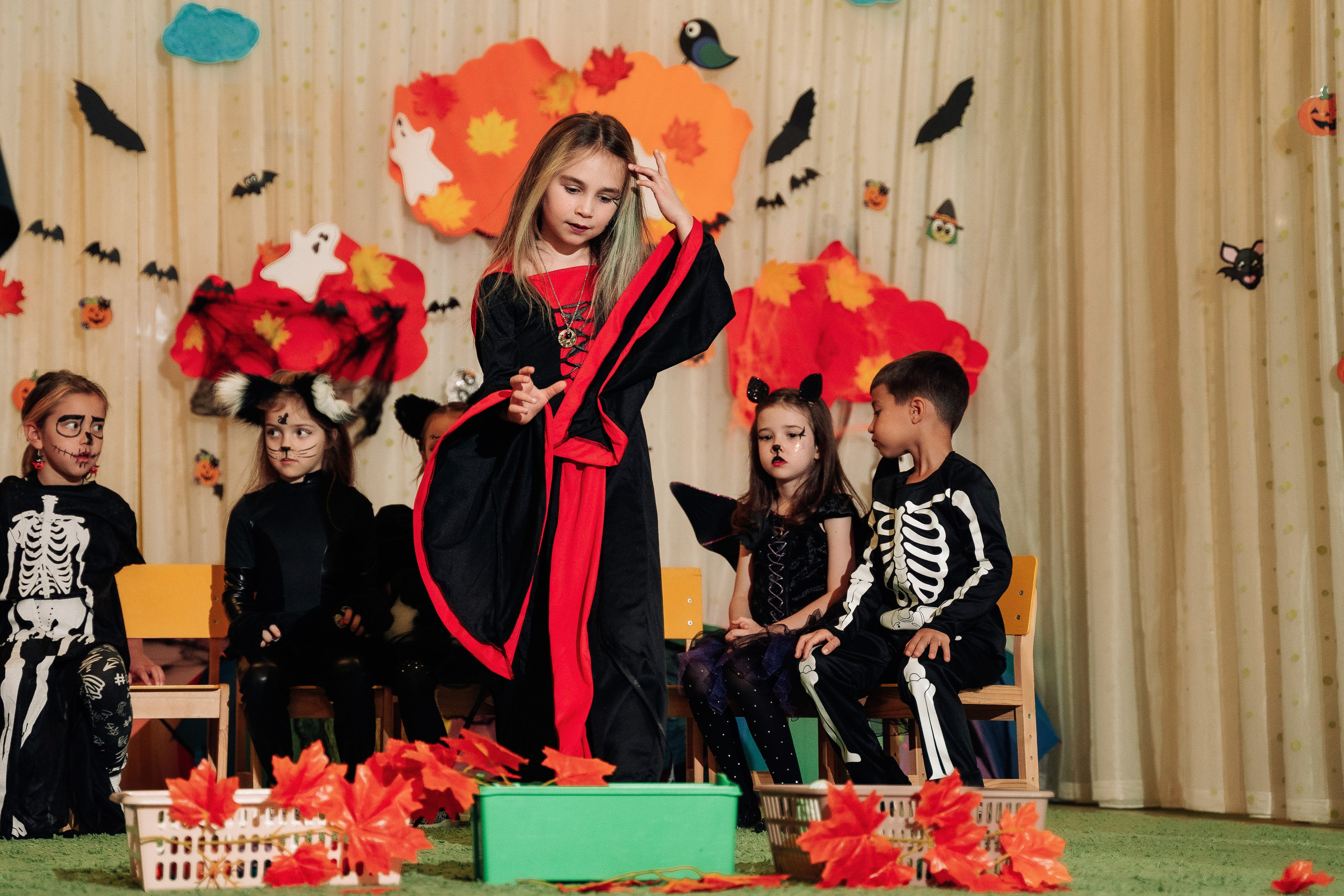 Halloween party в садике Филлипок. Свадебный и семейный фотограф в Москве и МО Геннадий Туманцев