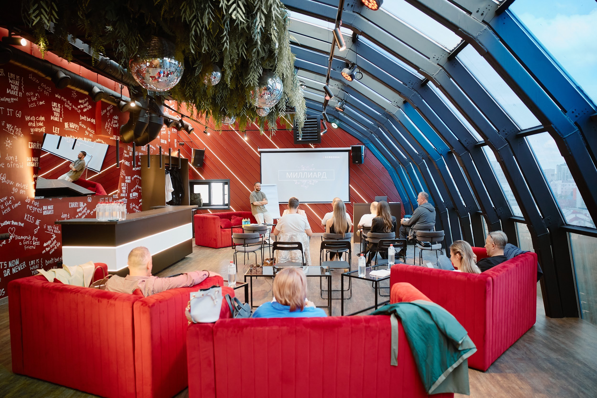 Репортаж. Репортажный фотограф в Санкт-Петербурге Синкина Полина