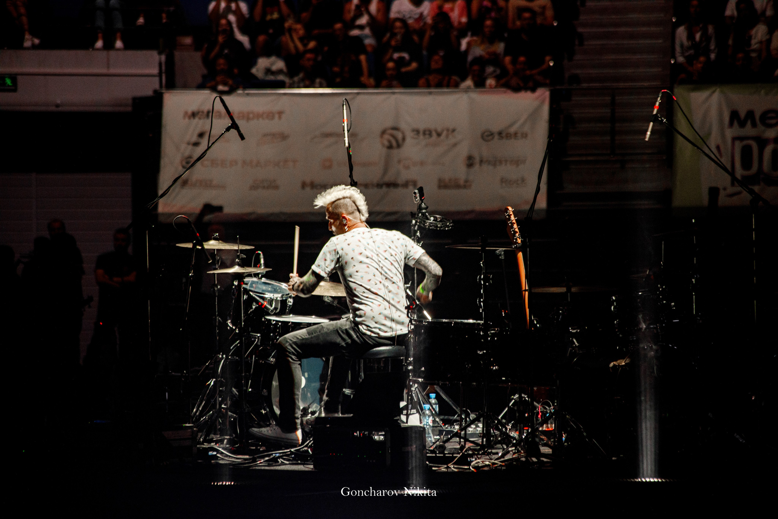 Концерт «МЕГАРОК». Спортивный фотограф — Никита