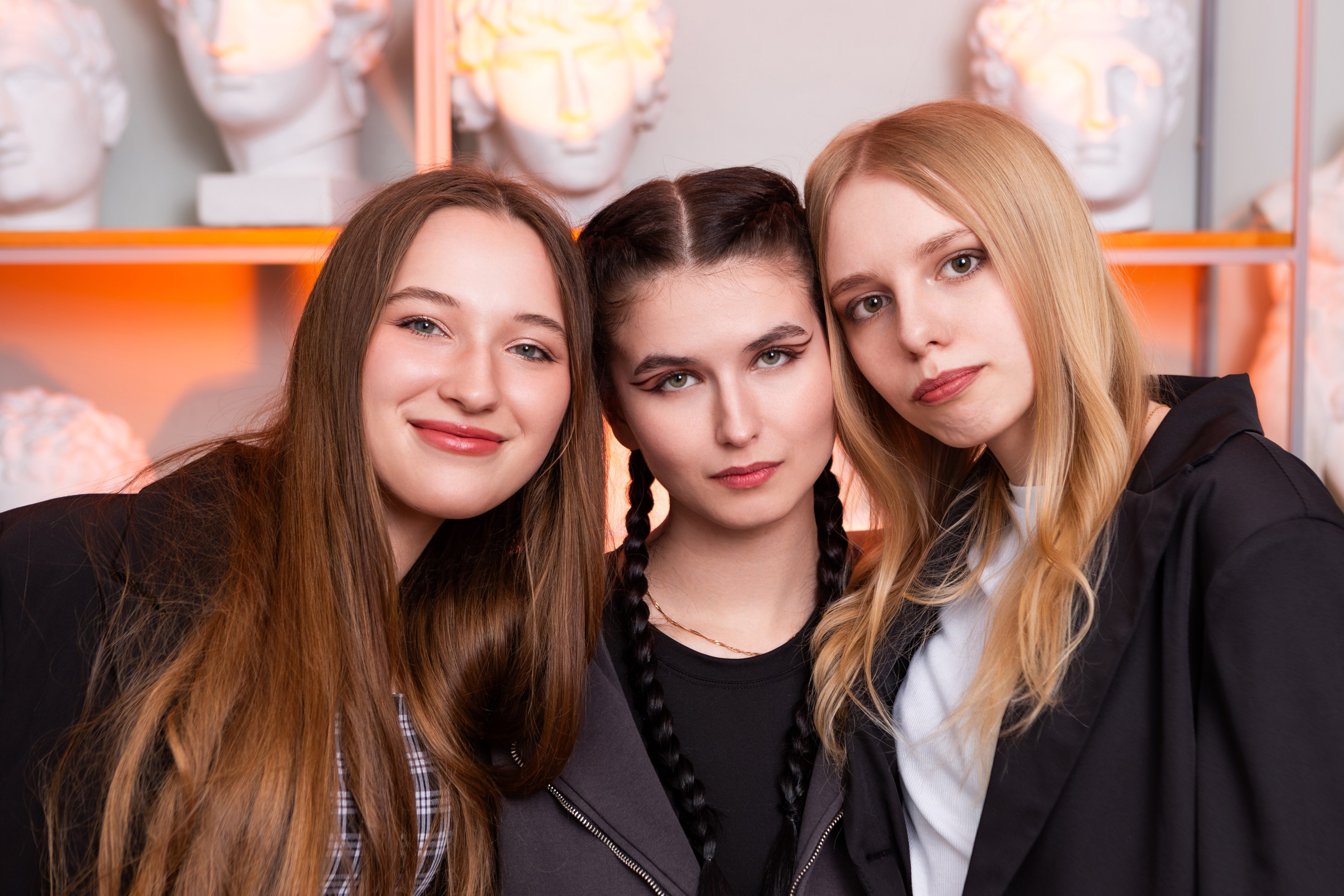 ФОТОСЕССИЯ В АУДИТОРИИ ДЛЯ БУДУЩИХ УЧИТЕЛЕЙ — выпускников Чернского профессионально-педагогического колледжа. ТВОЙ АЛЬБОМ / ТВОИ ПРАВИЛА