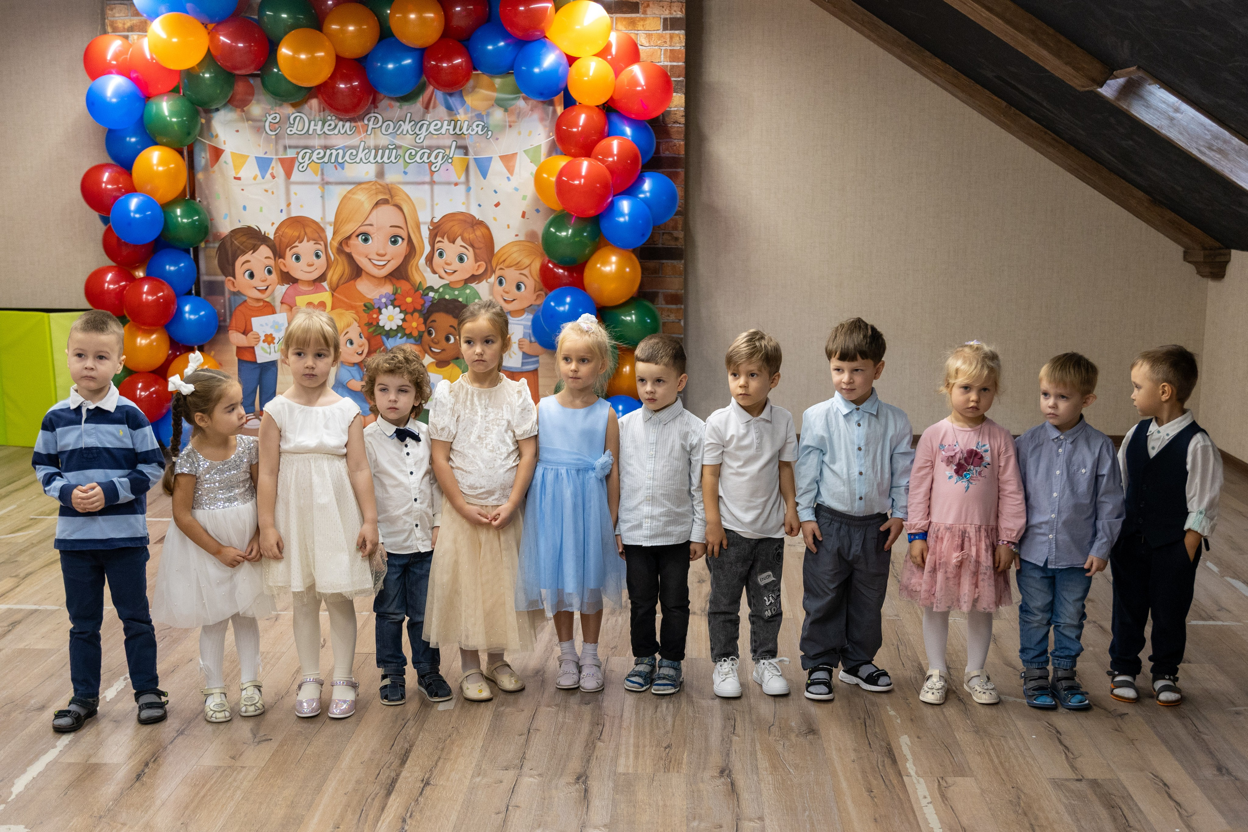 ДС «Гнездышко» и СОШ «Знайка», 8 лет. Сайт фотографа Ирины Аникановой