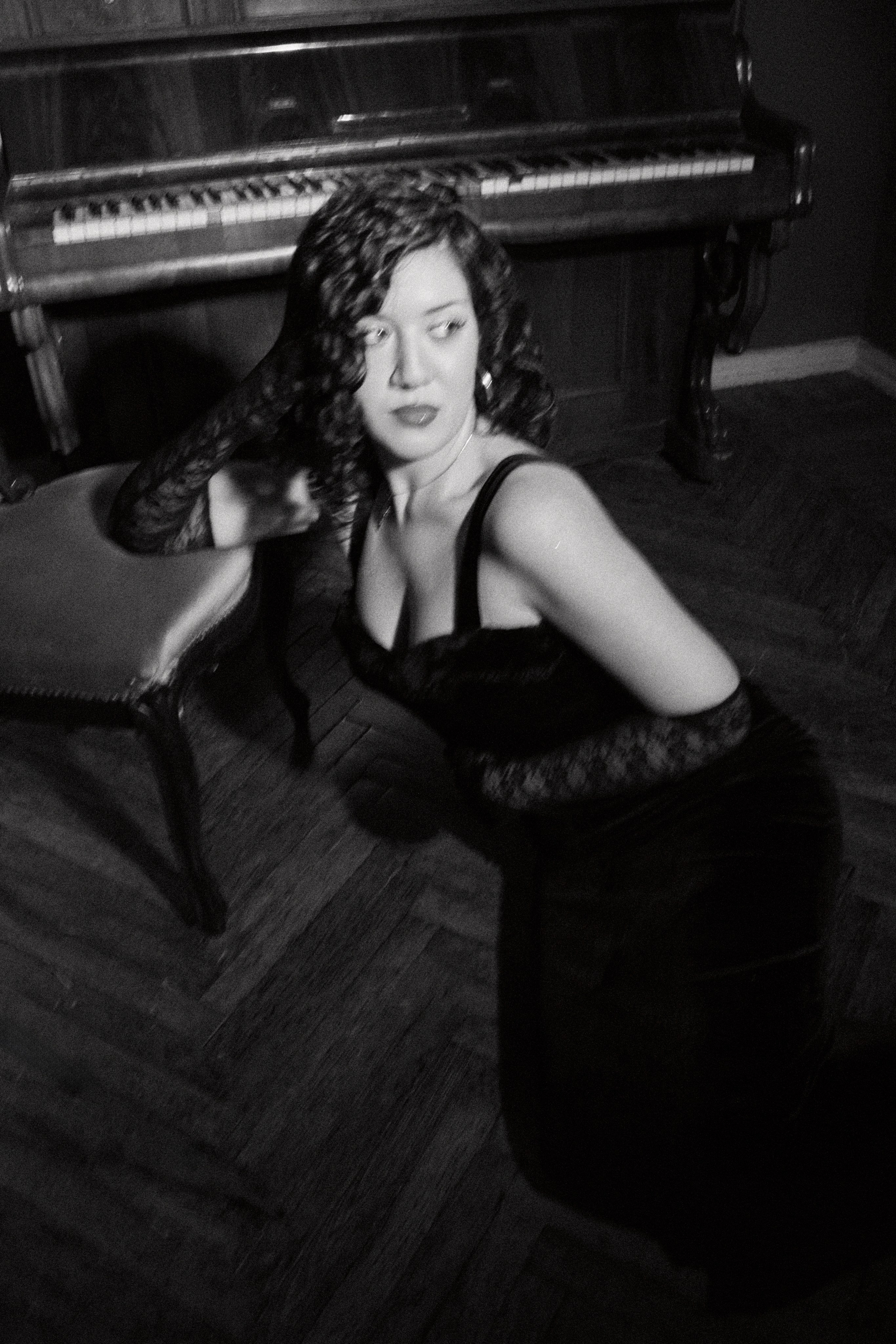 Съёмка в интерьерной студии. Главная