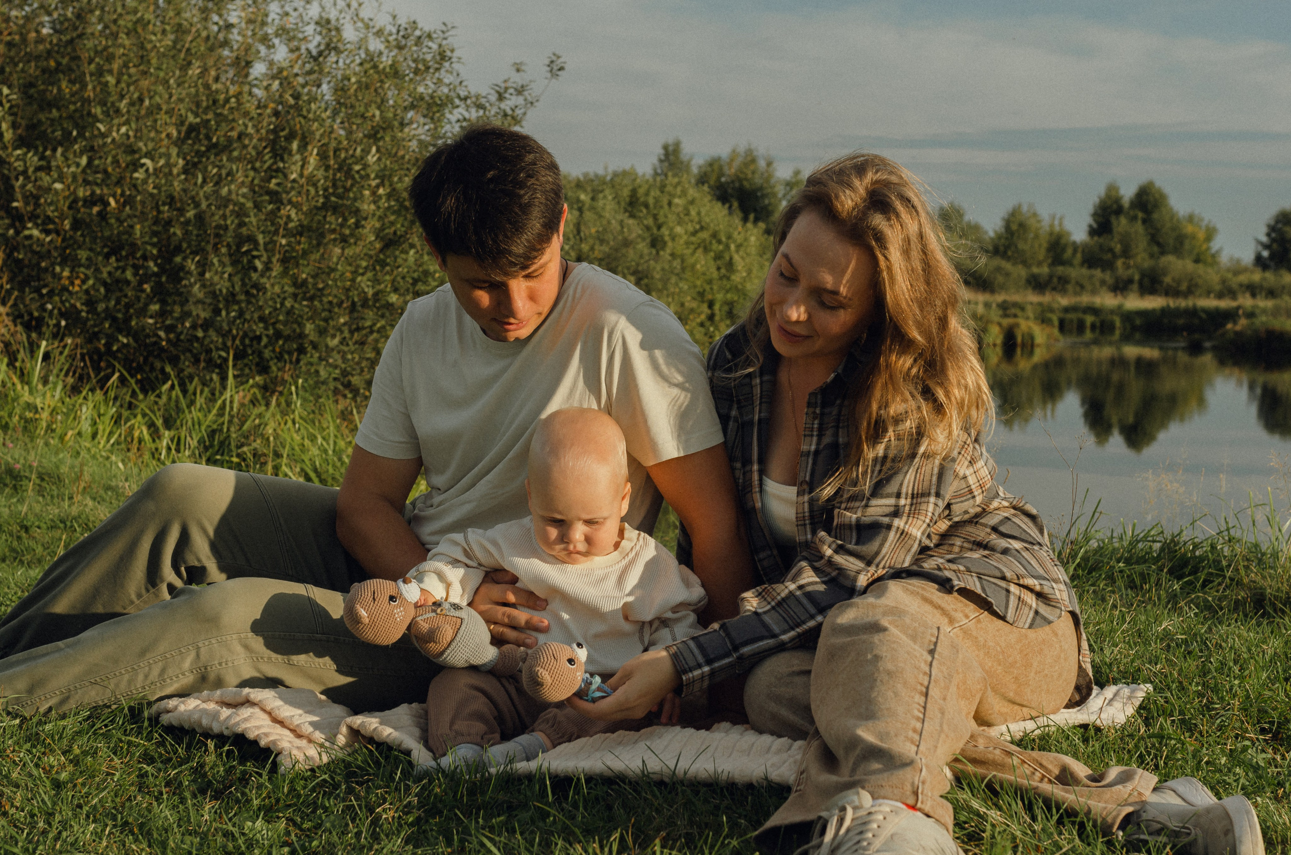 Катя, Толя и маленький Арсений. Семейный фотограф в Барнауле Ирина Ястребова