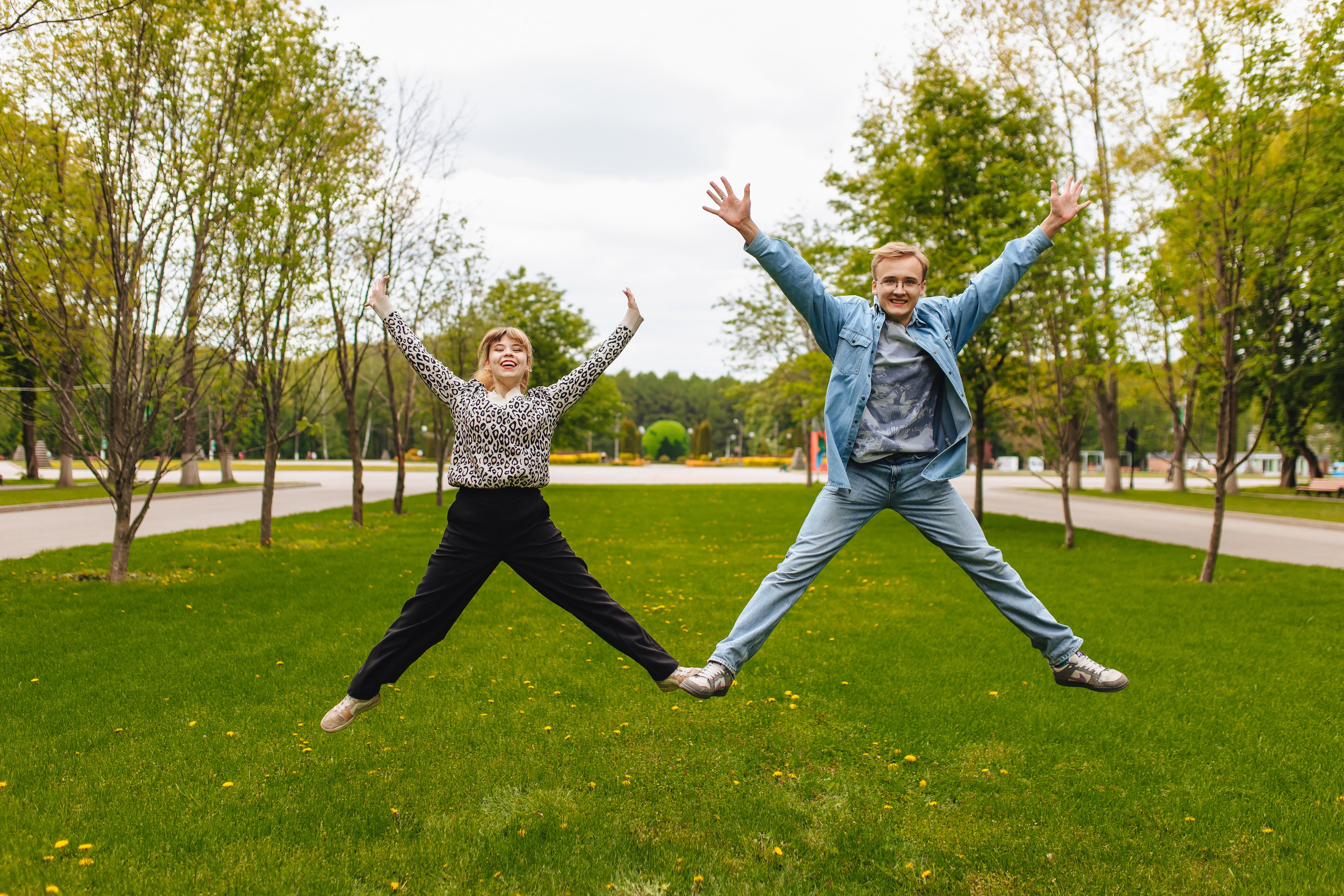 11 класс в парке. Свадебный и семейный фотограф в Туле и области Маша Костина