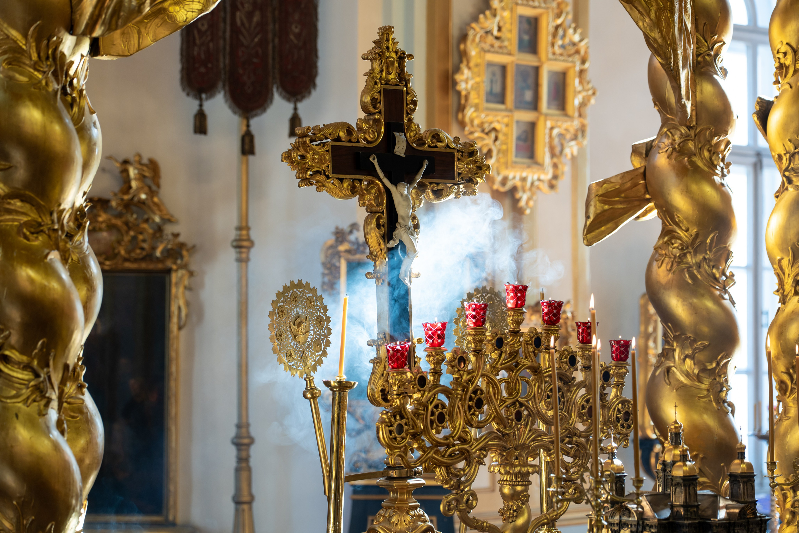 Неделя 4-я Великого поста, прп. Иоанна Лествичника. Святых сорока мучеников, в Севастийском озере мучившихся. НИКОЛО-БОГОЯВЛЕНСКИЙ МОРСКОЙ СОБОР