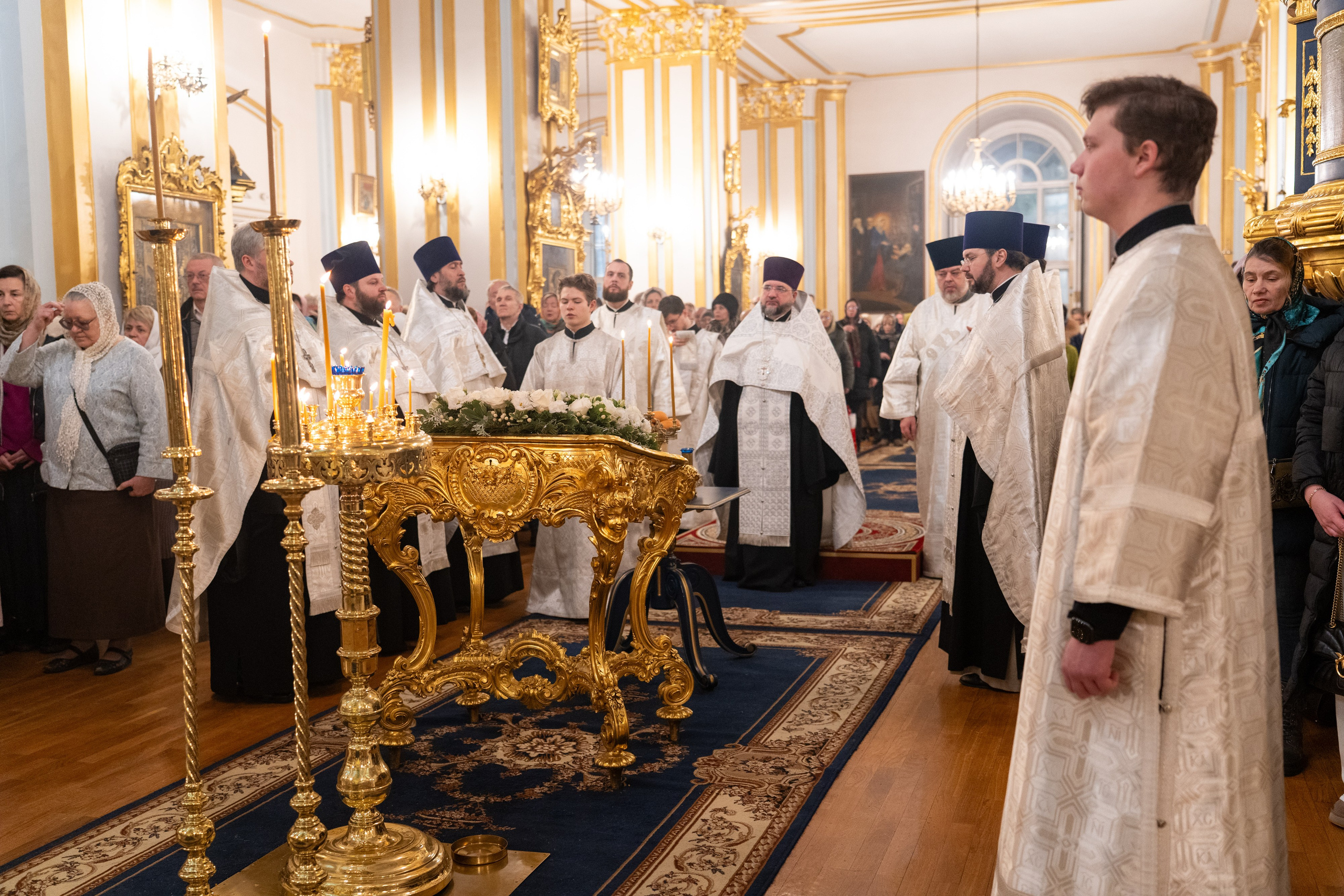 Праздничное бдение в Николо-Богоявленском морском соборе. НИКОЛО-БОГОЯВЛЕНСКИЙ МОРСКОЙ СОБОР