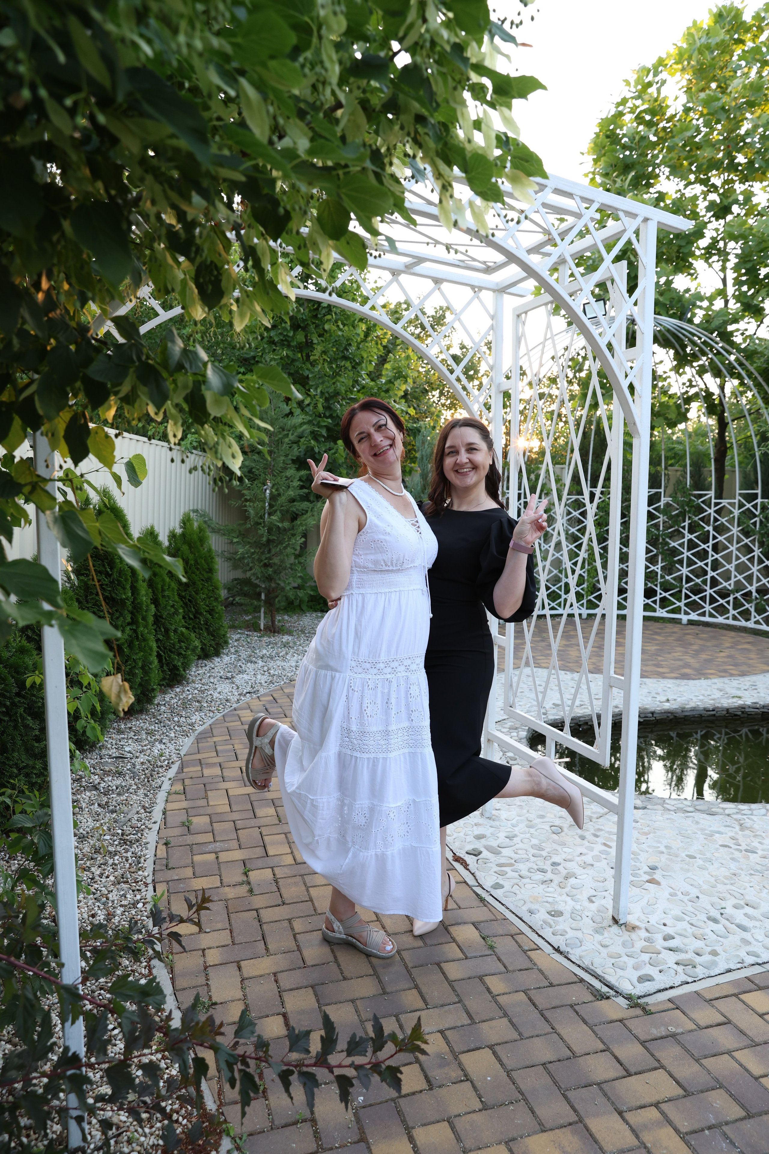 Выпускной 9 класс. Фотограф Любава Колесник. Выпускные альбомы в Крымском районе