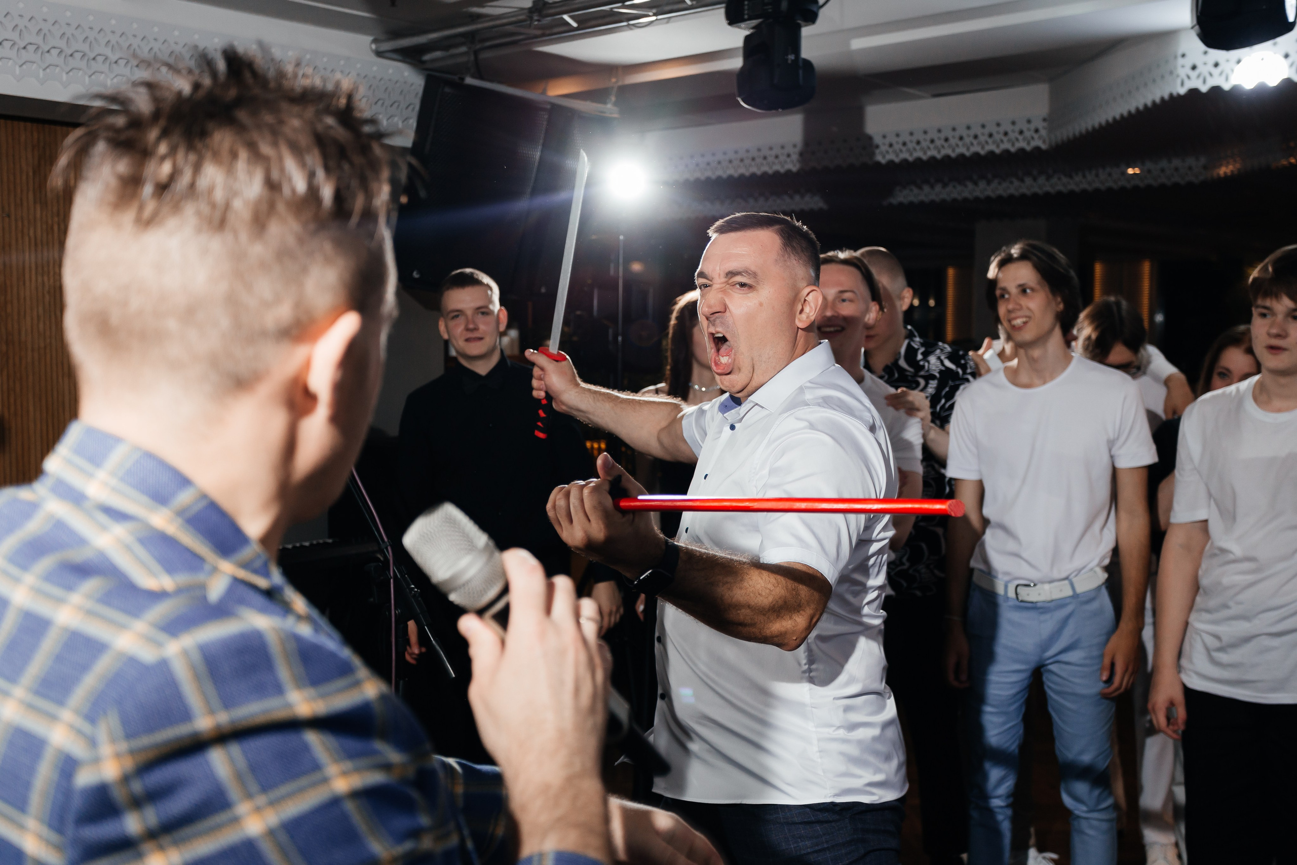 Выпускной 11 «А». Школа № 42. Свадебный фотограф в Краснодаре Николай Крауз