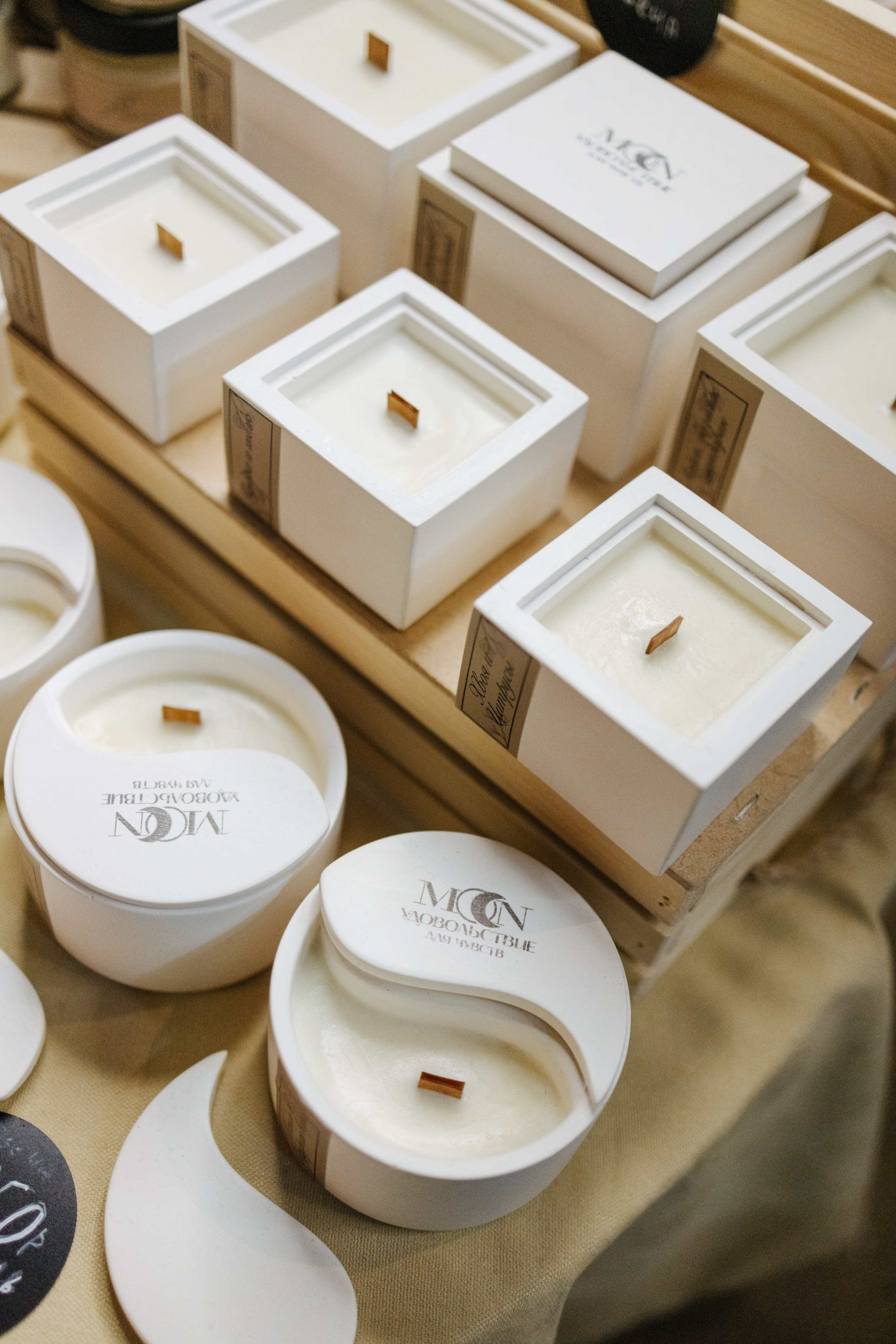 2–3 марта 2024 в пространстве «Три вокзала. Депо» / День 1 / фото Валерий Белобеев. Фотоотчеты «Ламбада-маркета»