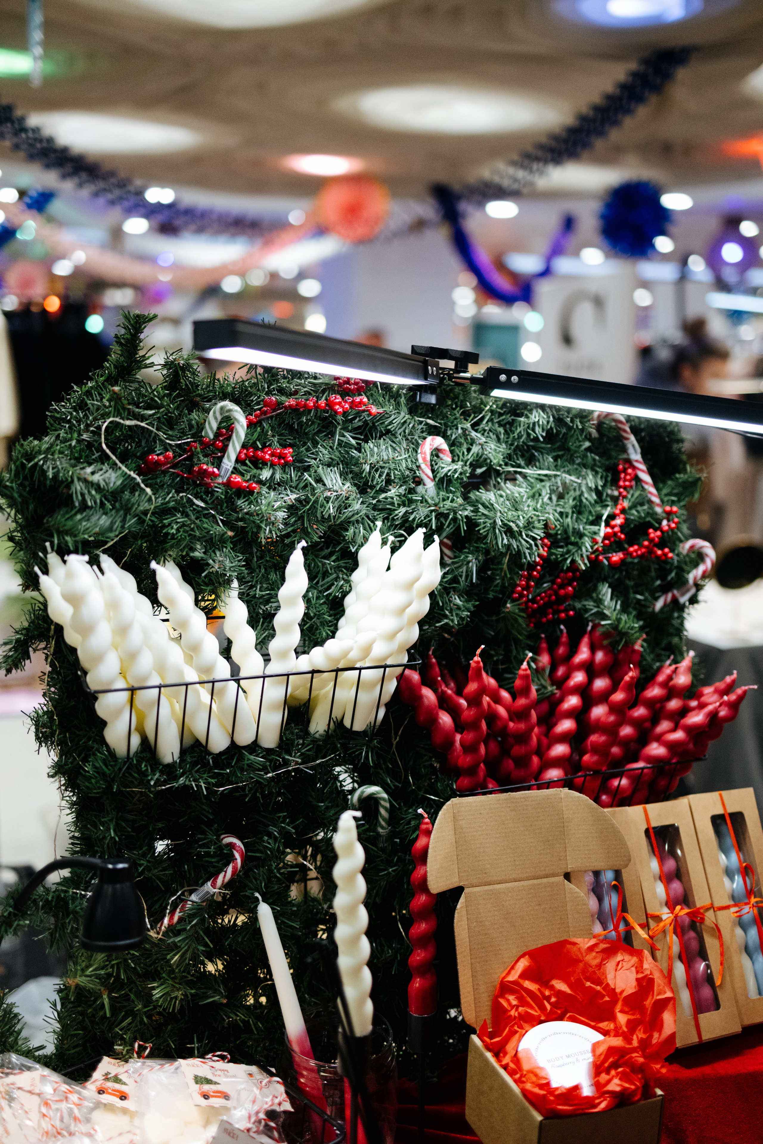 27–28 декабря 2025 Pop-up в Lotte Plaza / фото Валерий Белобеев. Фотоотчеты «Ламбада-маркета»