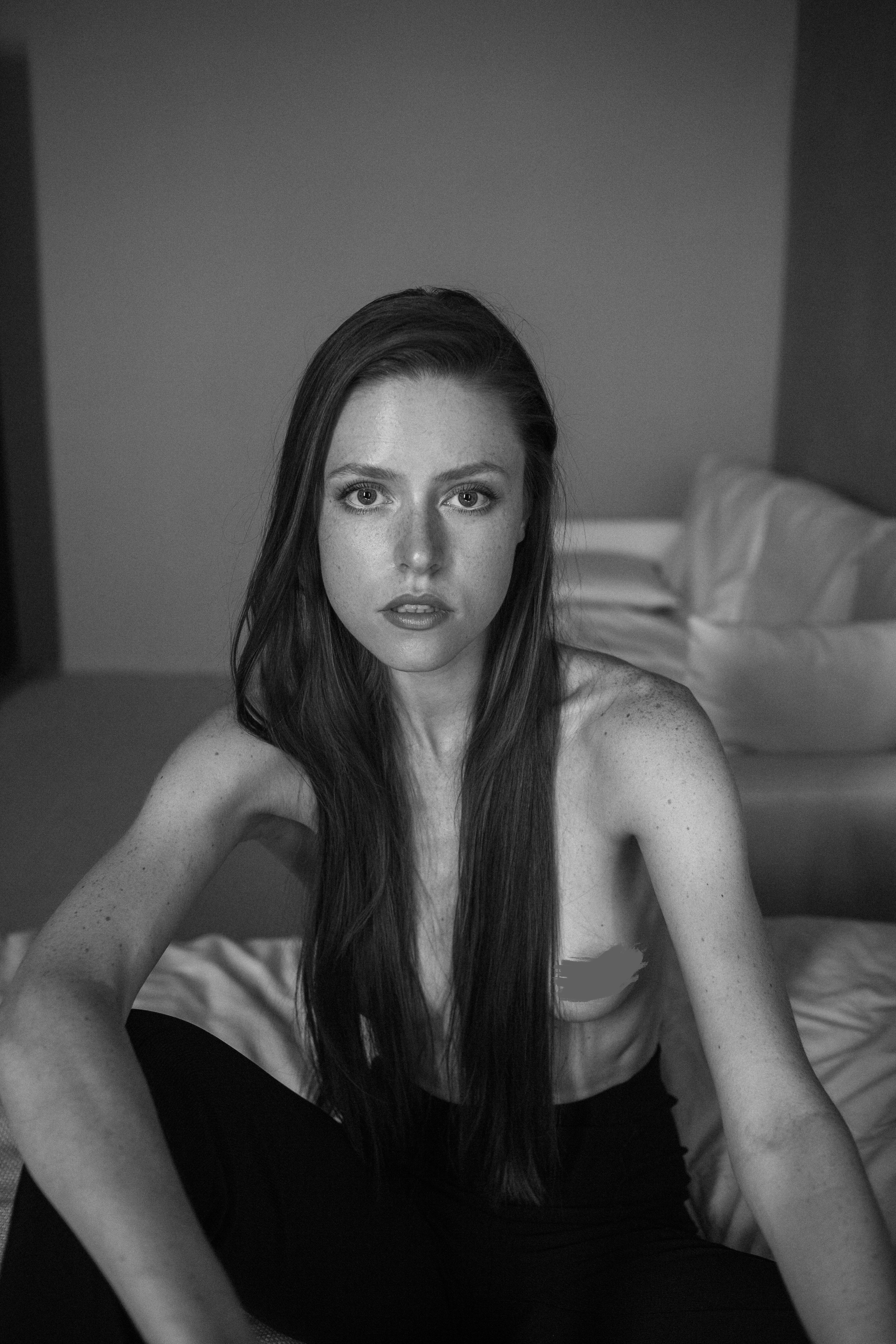 Фотосессия для девушки в Нижнем Новгороде. Портретный фотограф Антон Зуев в Нижнем Новгороде