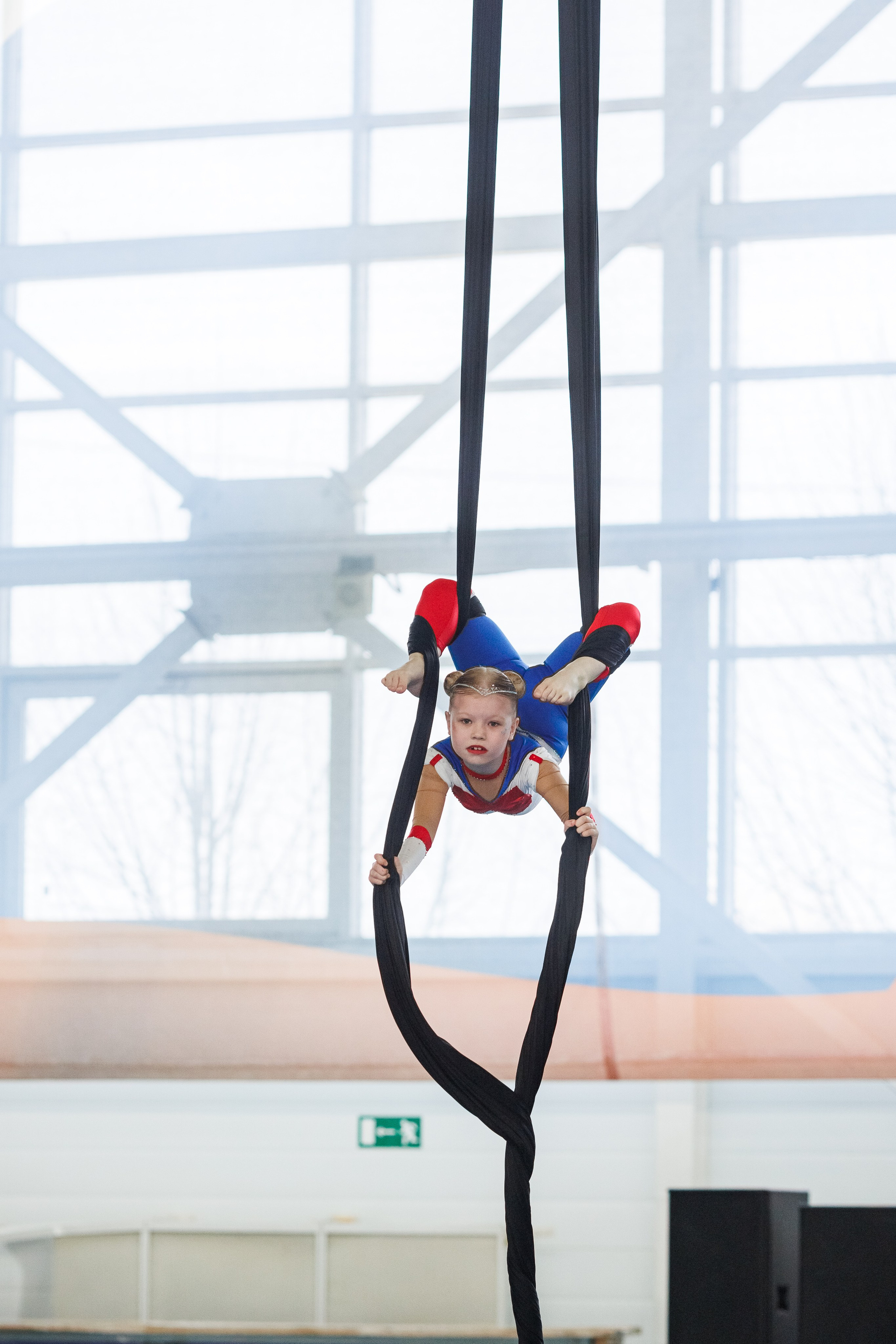 Воздушная гимнастика. Фотограф Шейдаев Эмин г. Волгоград