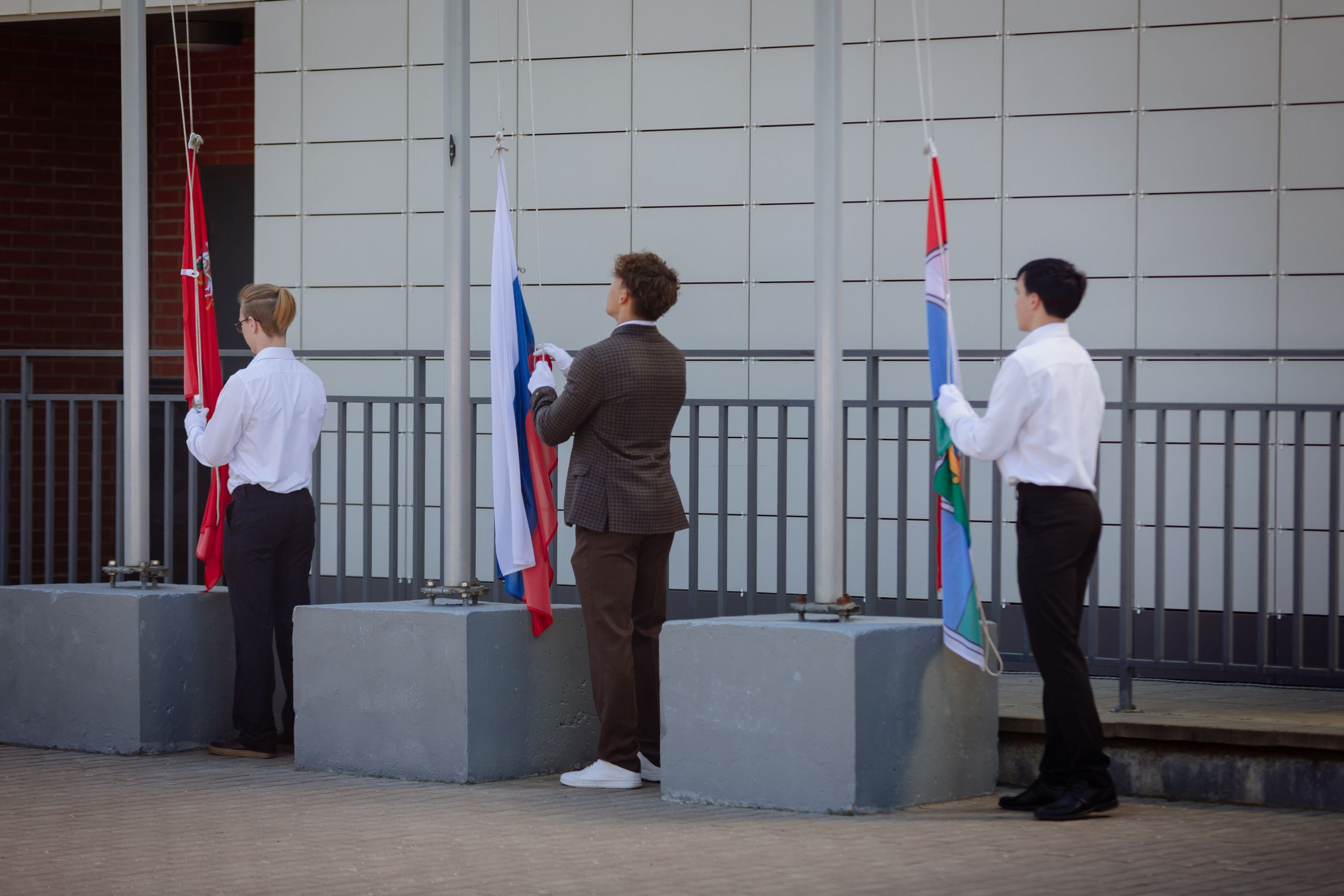 Последний звонок 2024 (2 часа фотосъемки). Профессиональный фотограф Надежда Антонова