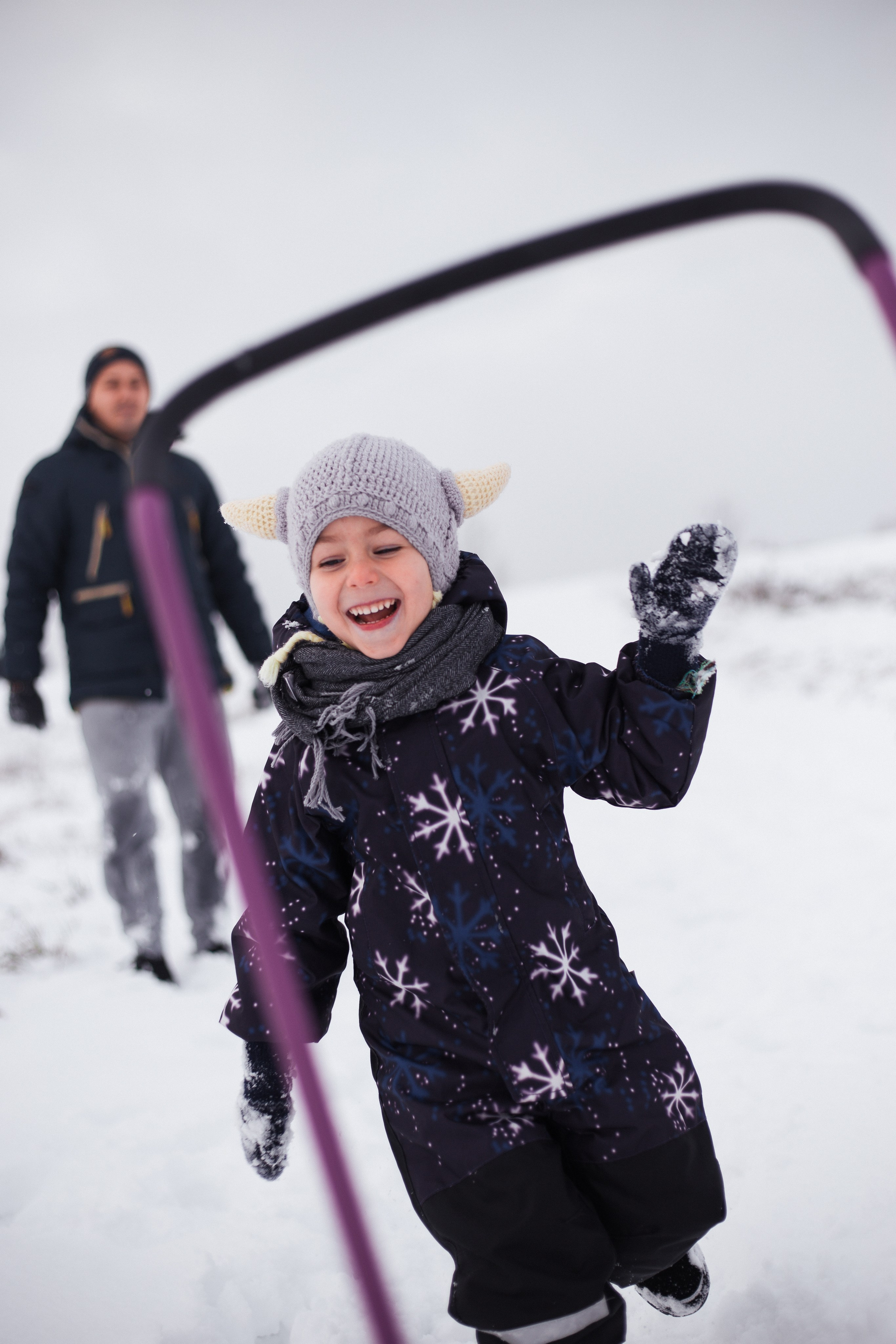 Снежная прогулка Егора и Ефима