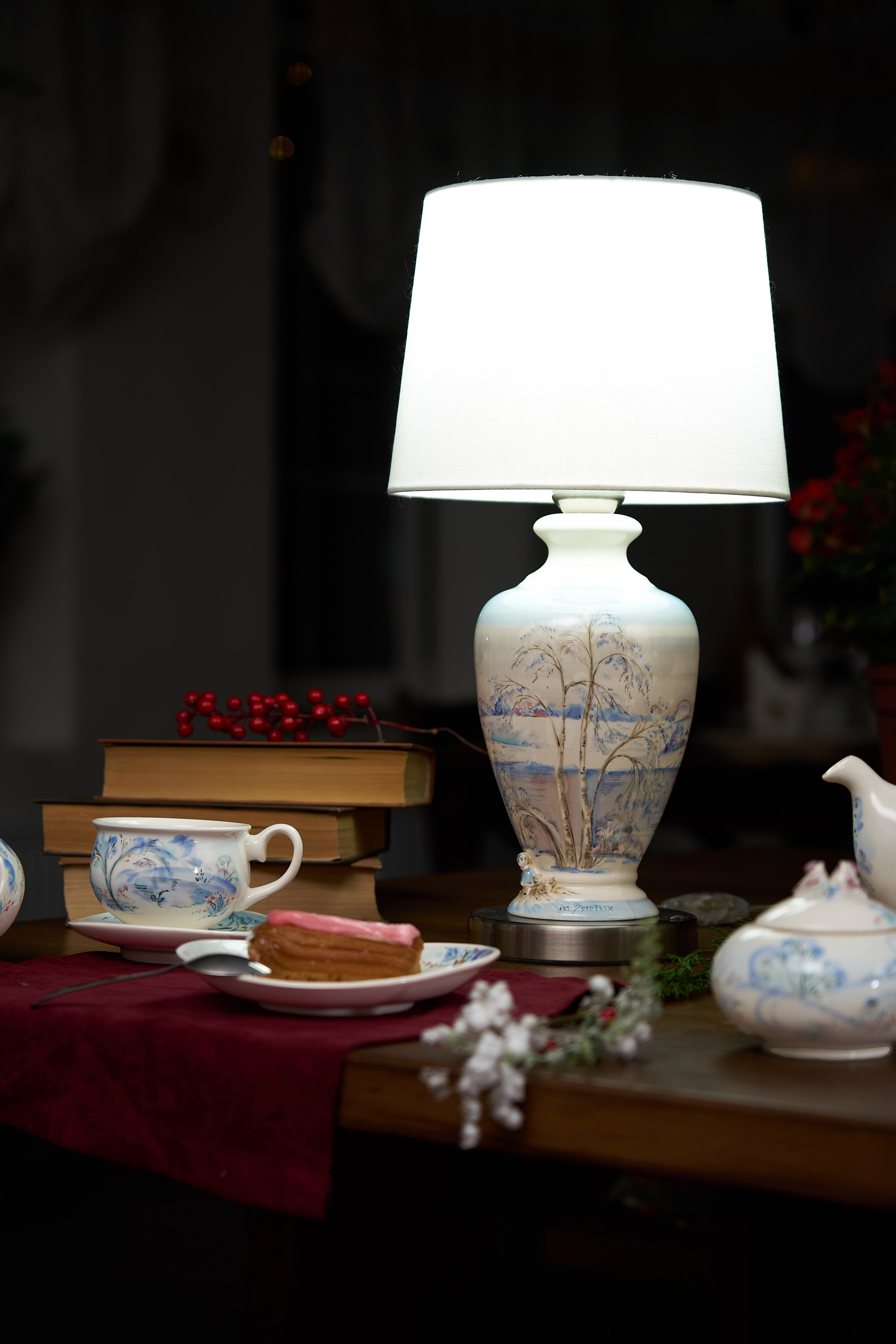 Фотосъемка Семикаракорская керамика. Фуд — предметный фотограф в Москве