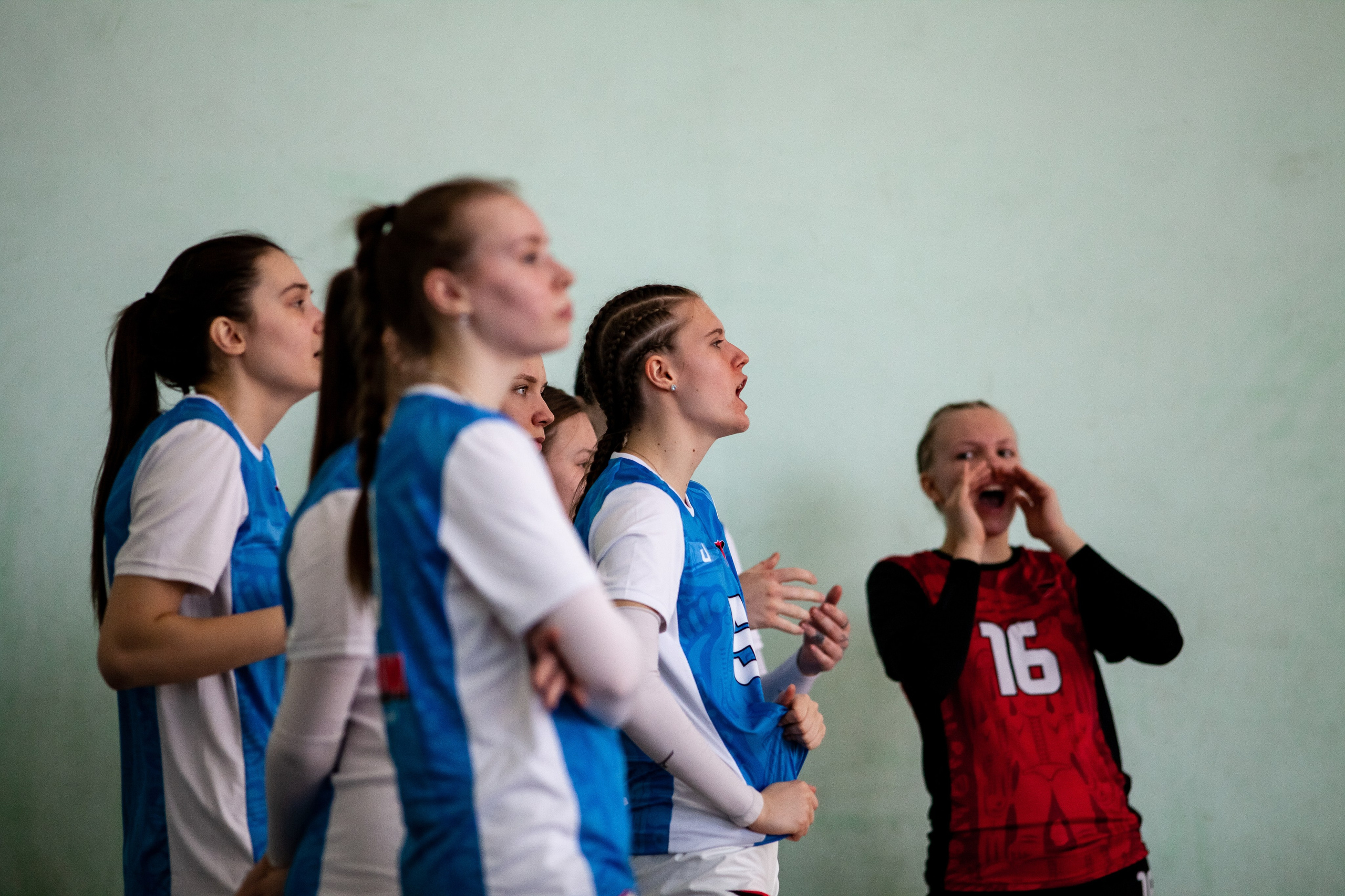 Искра (Самара) — Академия (Пермь). Фотография