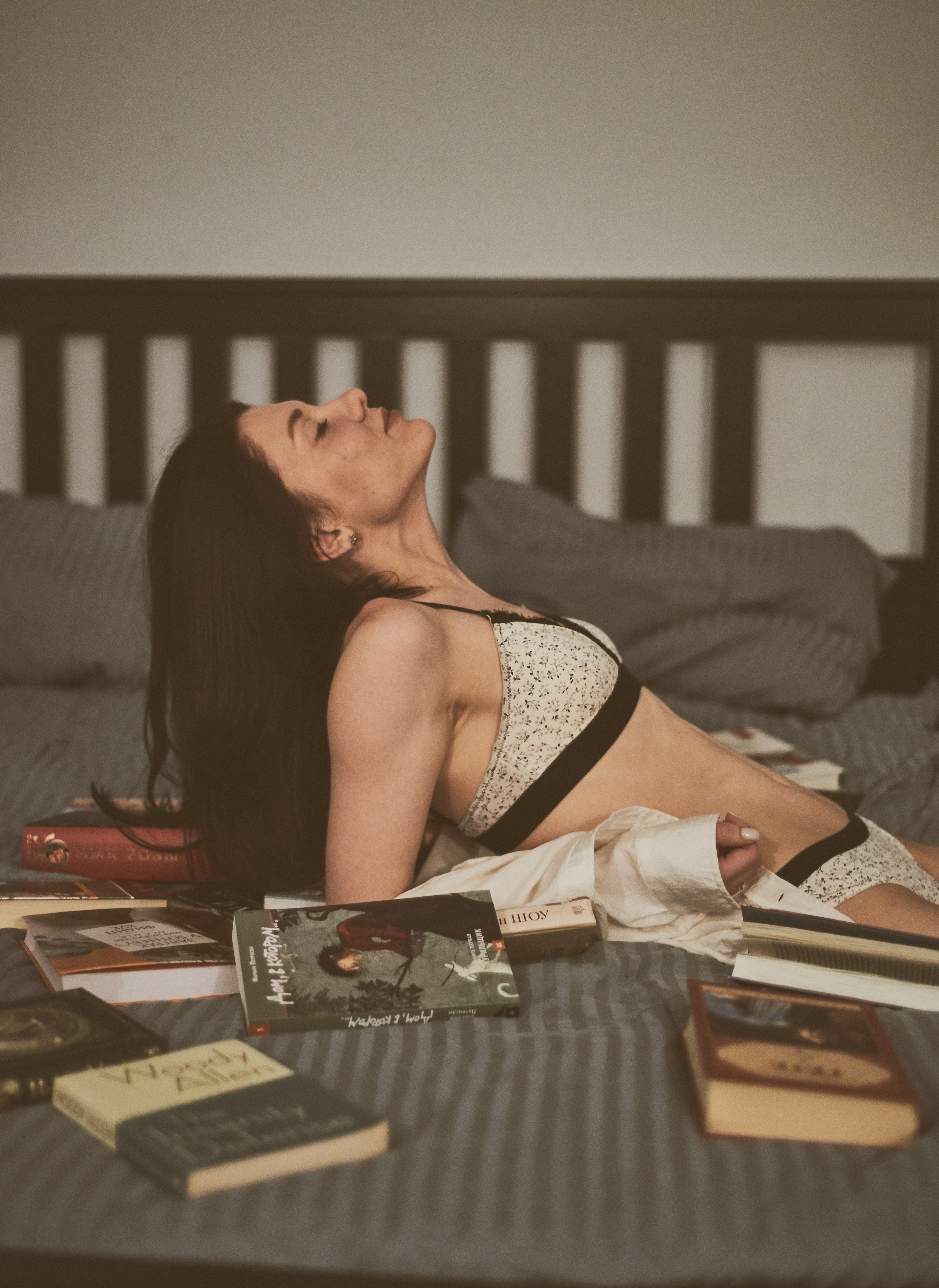 Индивидуальные фотосессии для женщин в Сочи, Адлере, Красной поляне, Розе Хутор. Фотограф для женщин и мужчин, контента для бизнеса в Сочи, Адлере, Красной поляне, Розе Хутор