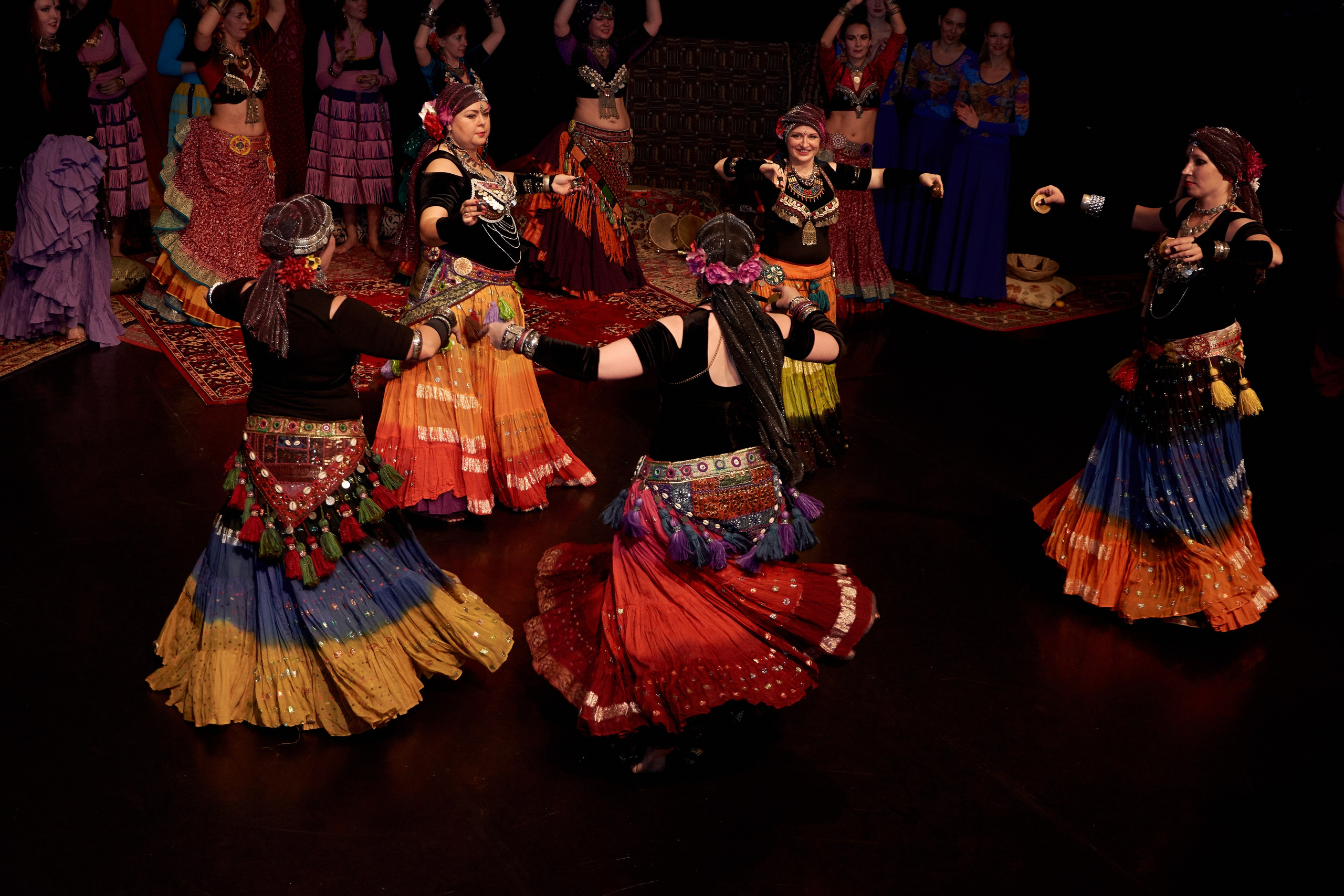 Город танцующего народа. Ольга Чёкотова (Фотограф Кострома)