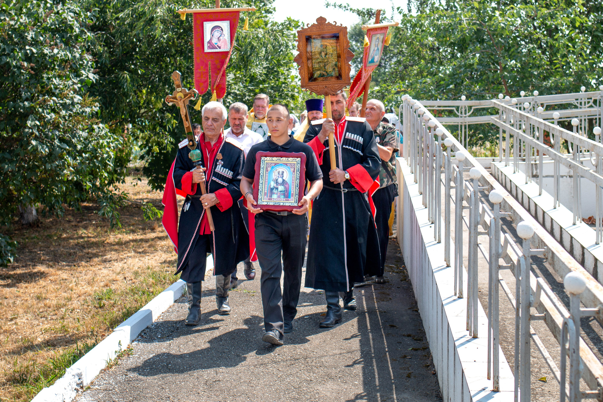 День Святого Владимира п. Радуга. Главная
