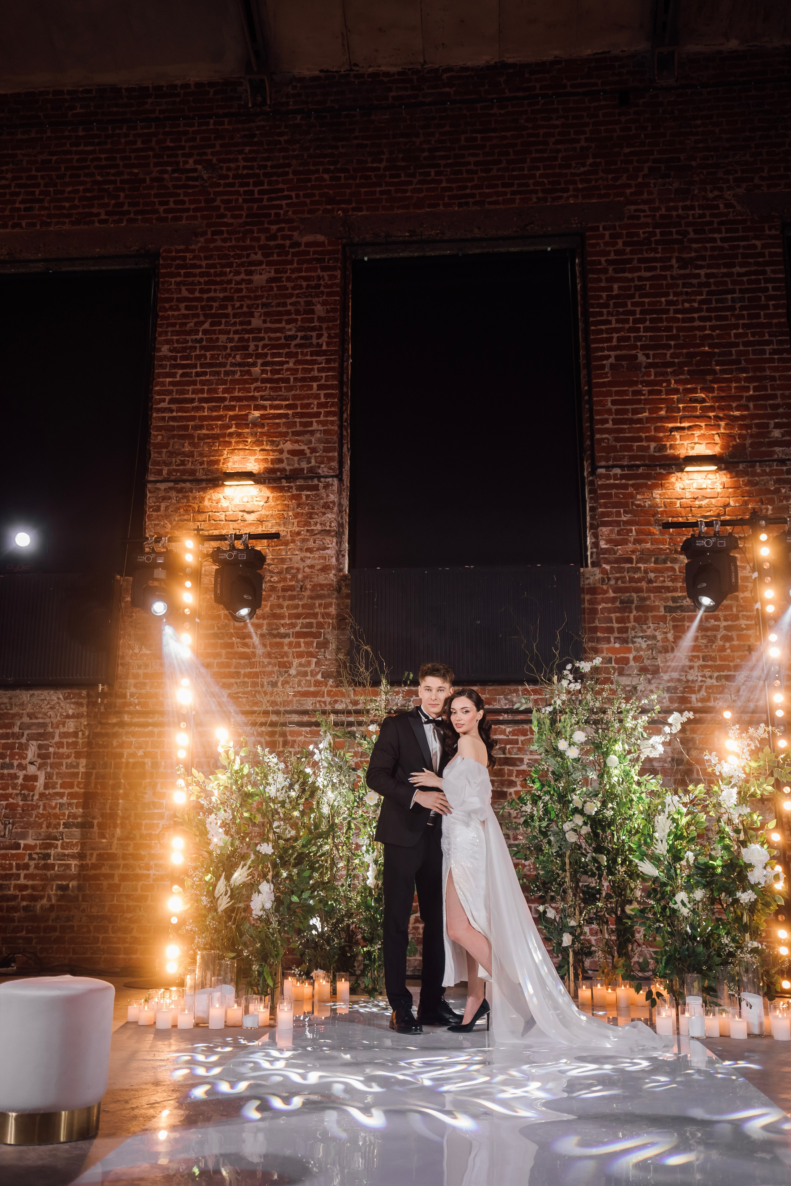 Мария и Алексей. Лофт. Свадебный и семейный фотограф в Москве Евгения Лисина