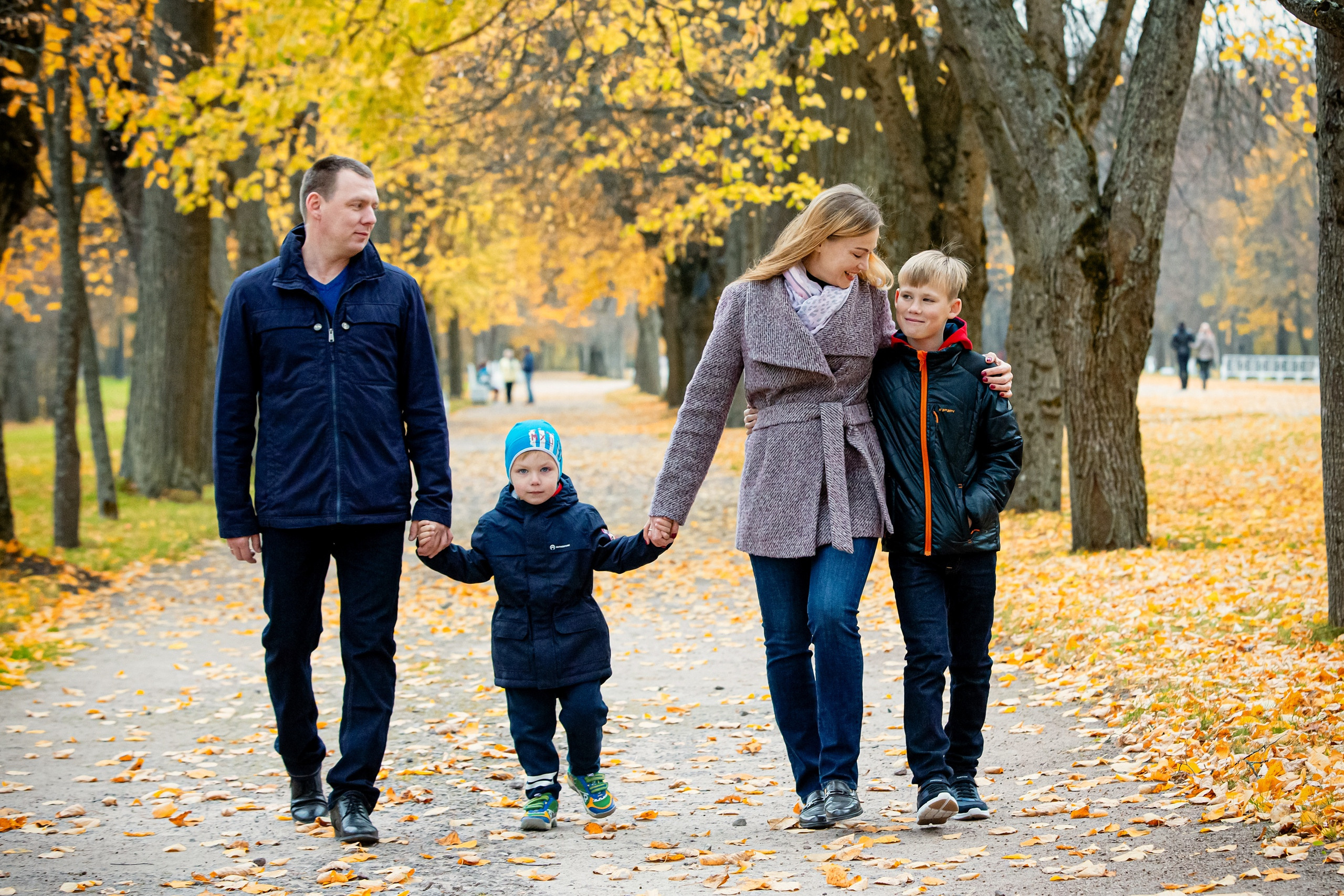 Осенняя съемка. Осень, семья, дети. Свадебный, семейный, детский фотограф в Санкт-Петербурге
