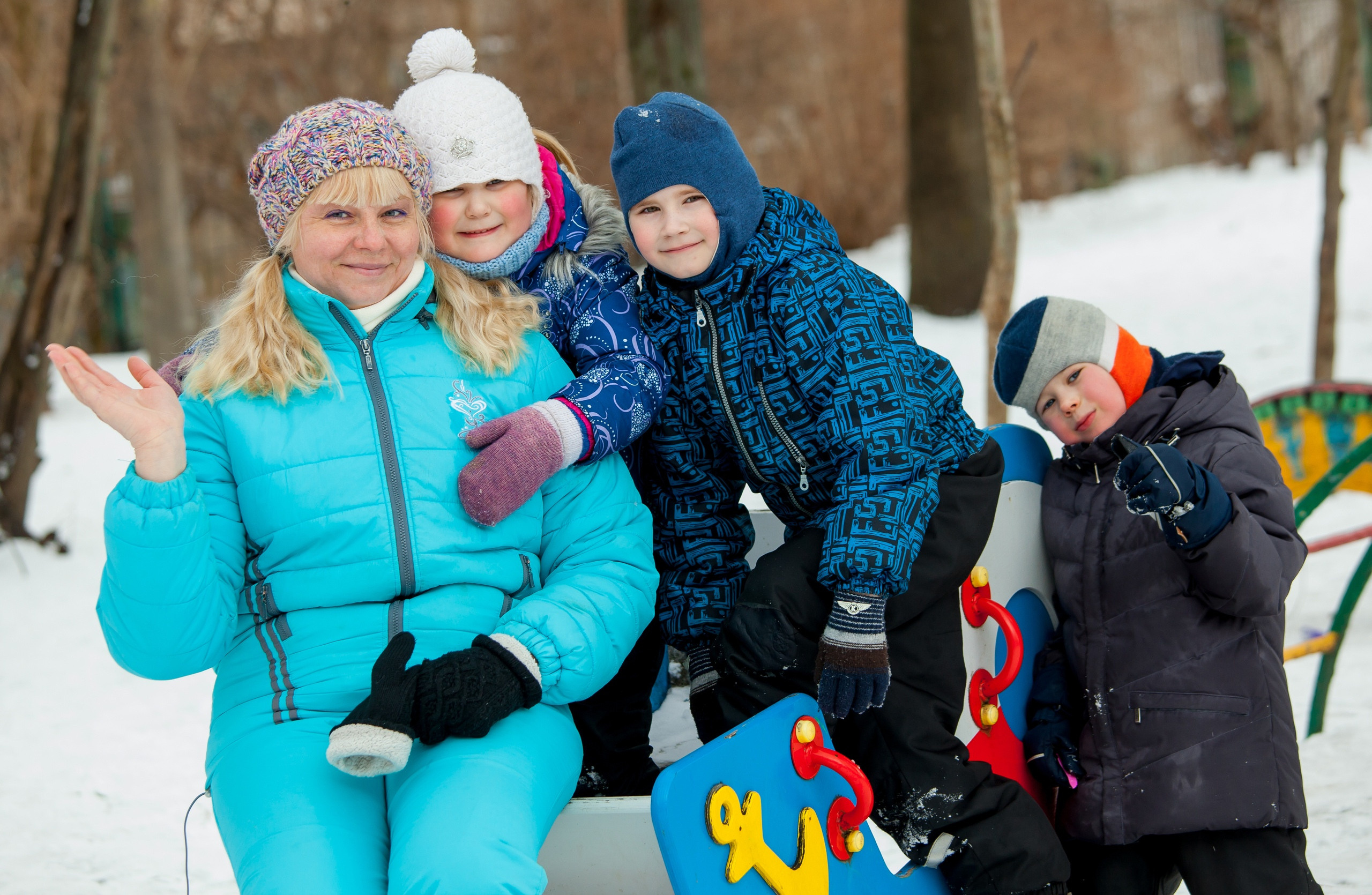 Фотография для выпускных альбомов в детском саду в выпускной группе в подготовительной группе детей фотограф для выпускных альбомов фото детей зимой зимние портреты