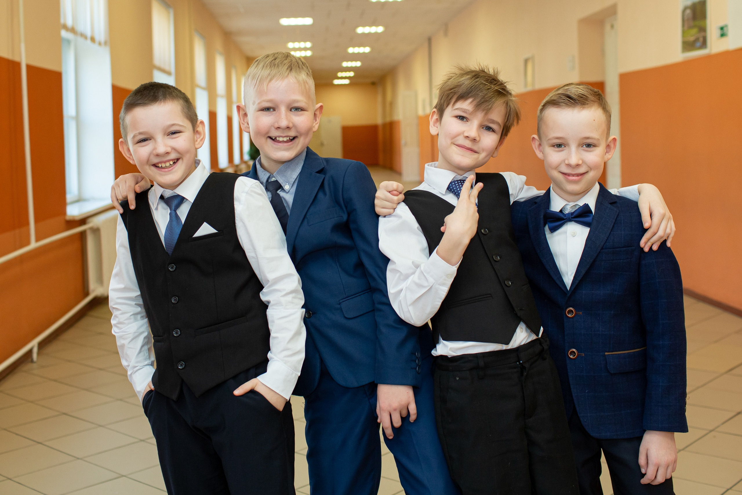 Фотосъёмка для выпускных альбомов из начальной школы. Свадебный, семейный, детский фотограф в Санкт-Петербурге