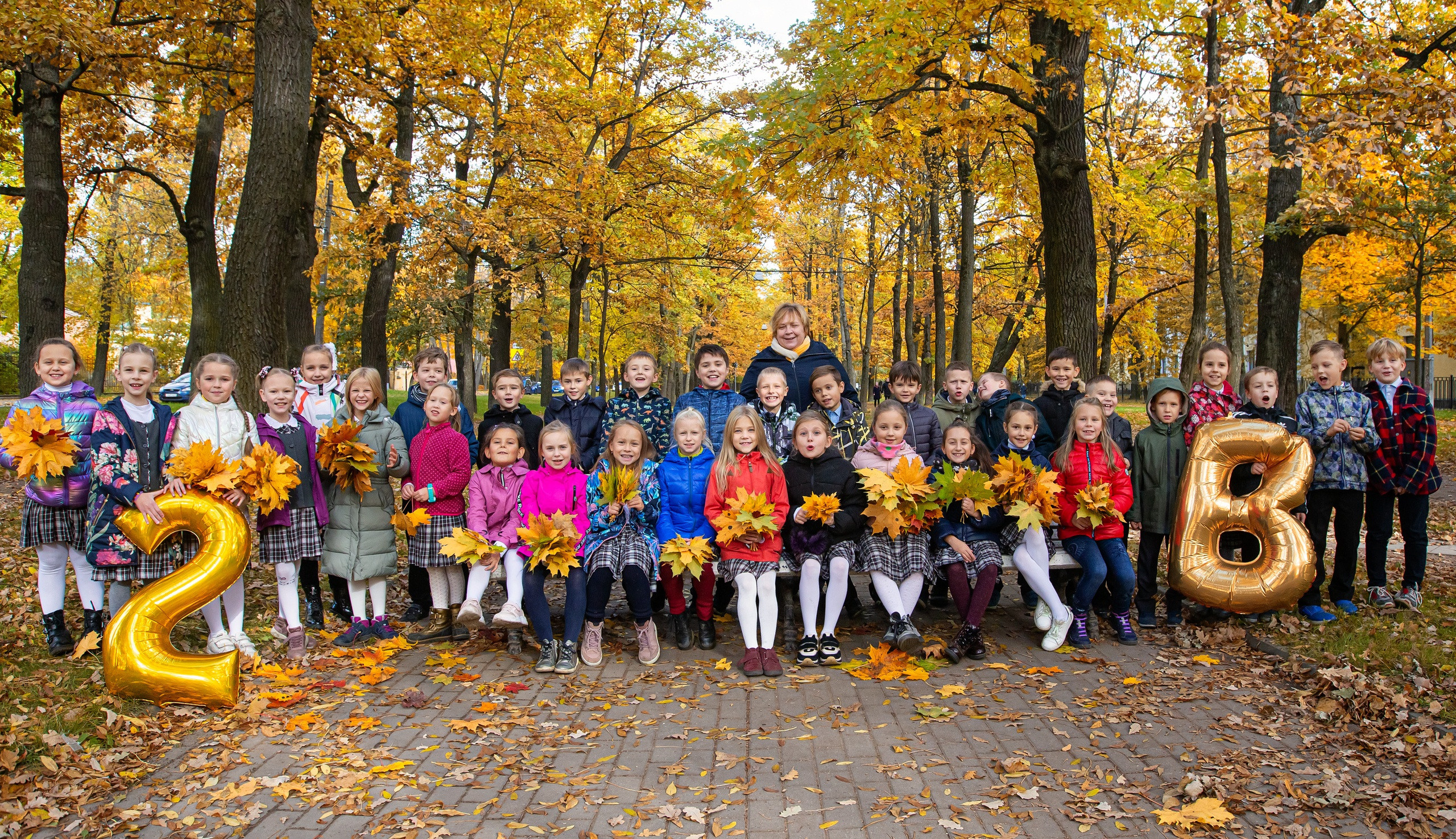 Фотосъёмка для выпускных альбомов из начальной школы. Свадебный, семейный, детский фотограф в Санкт-Петербурге