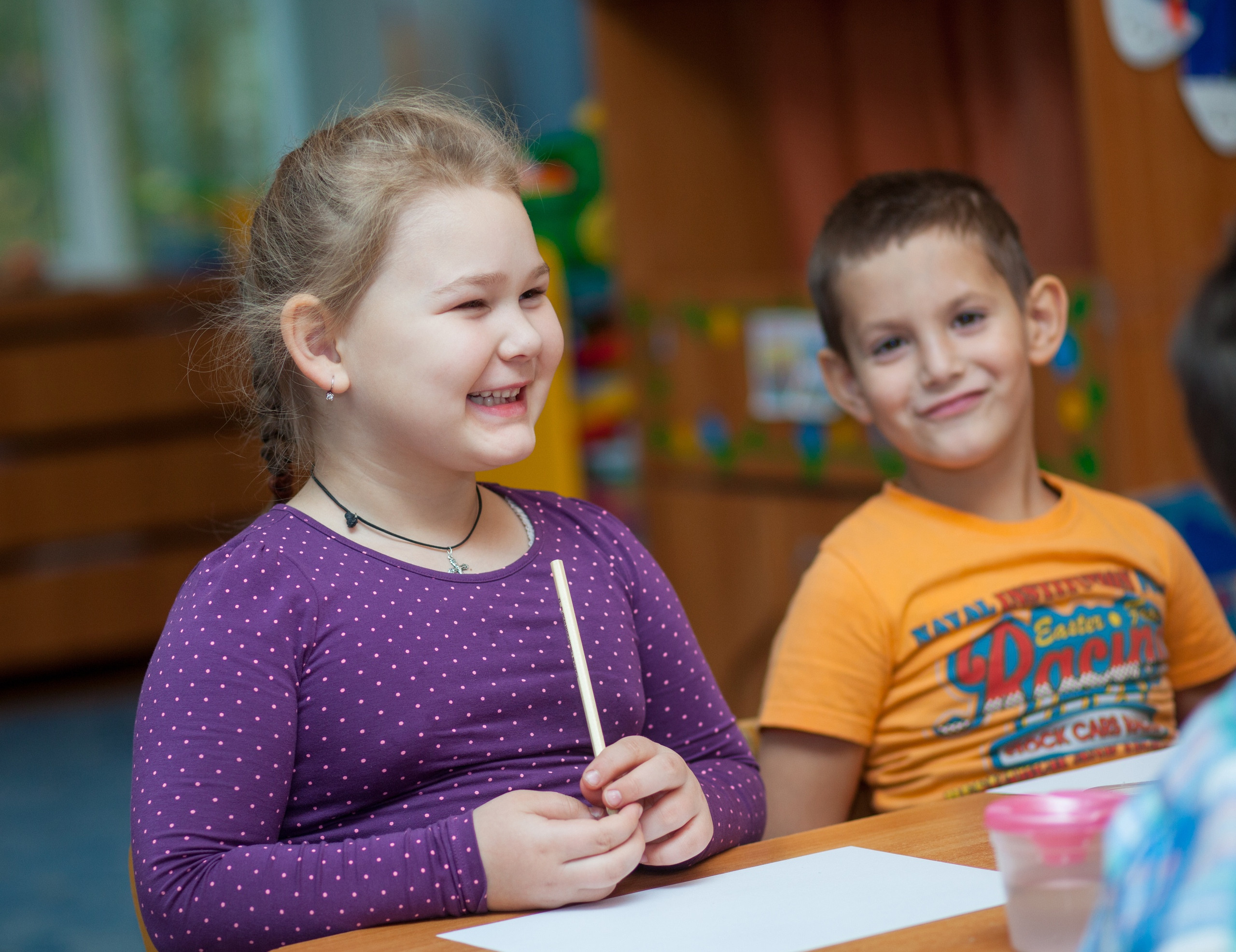 Фотография для выпускных альбомов в детском саду в выпускной группе в подготовительной группе детей фотограф для выпускных альбомов фото детей в группе мастер-класс детский портрет занятия в детском саду игры в детском саду