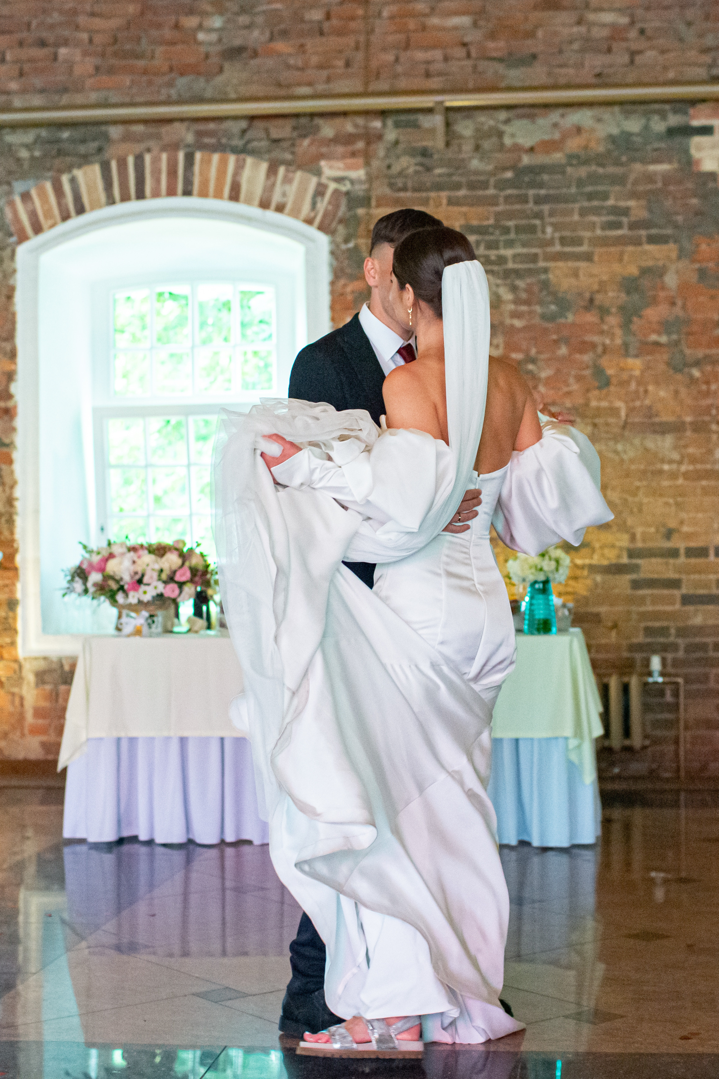 Свадебная фотосессия в Пушкине. Дворец бракосочетания № 3. Свадебный, семейный, детский фотограф в Санкт-Петербурге