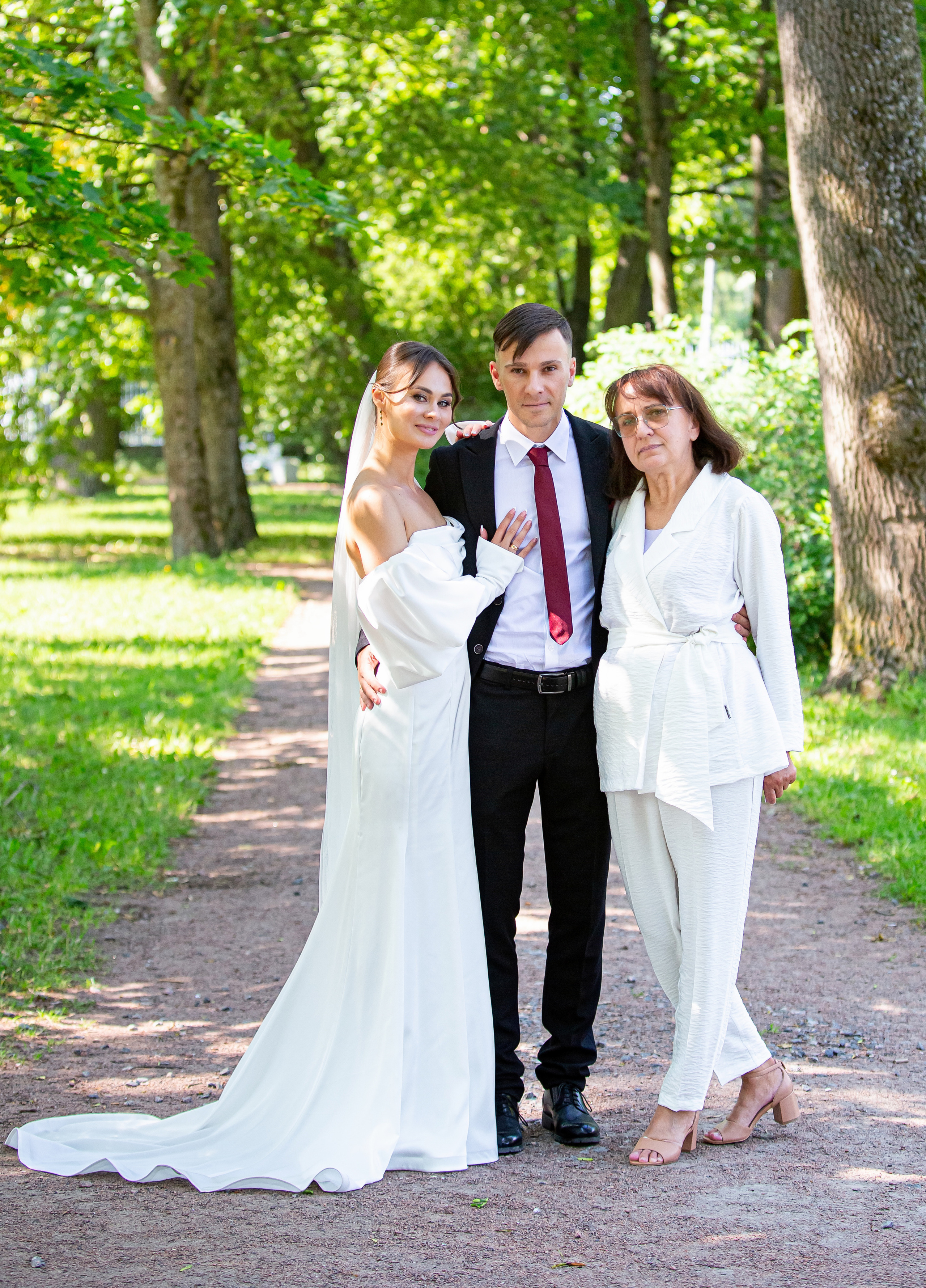 Свадебная фотосессия в Пушкине. Дворец бракосочетания № 3. Свадебный, семейный, детский фотограф в Санкт-Петербурге