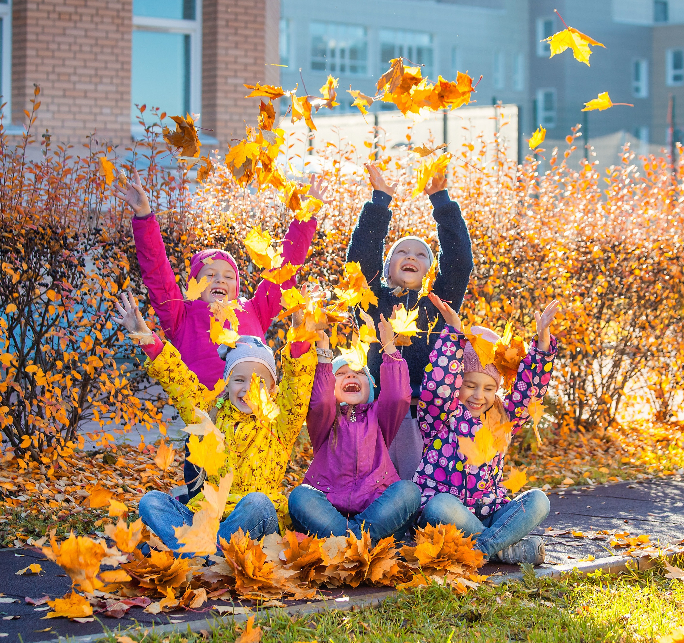 Фотография для выпускных альбомов в детском саду в выпускной группе в подготовительной группе осенние фотографии детей 