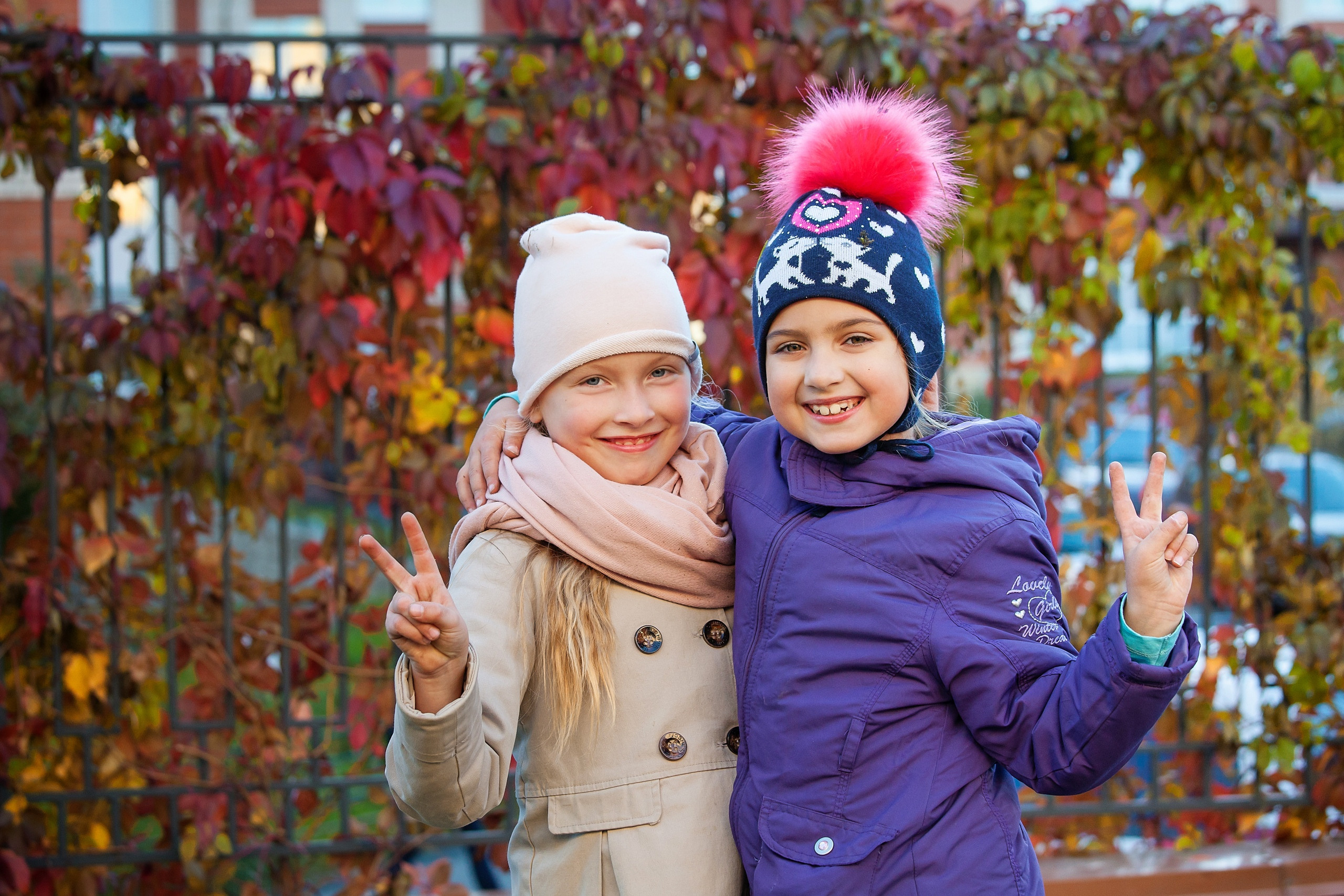 Фотография для выпускных альбомов в детском саду в выпускной группе в подготовительной группе осенняя фотография детей