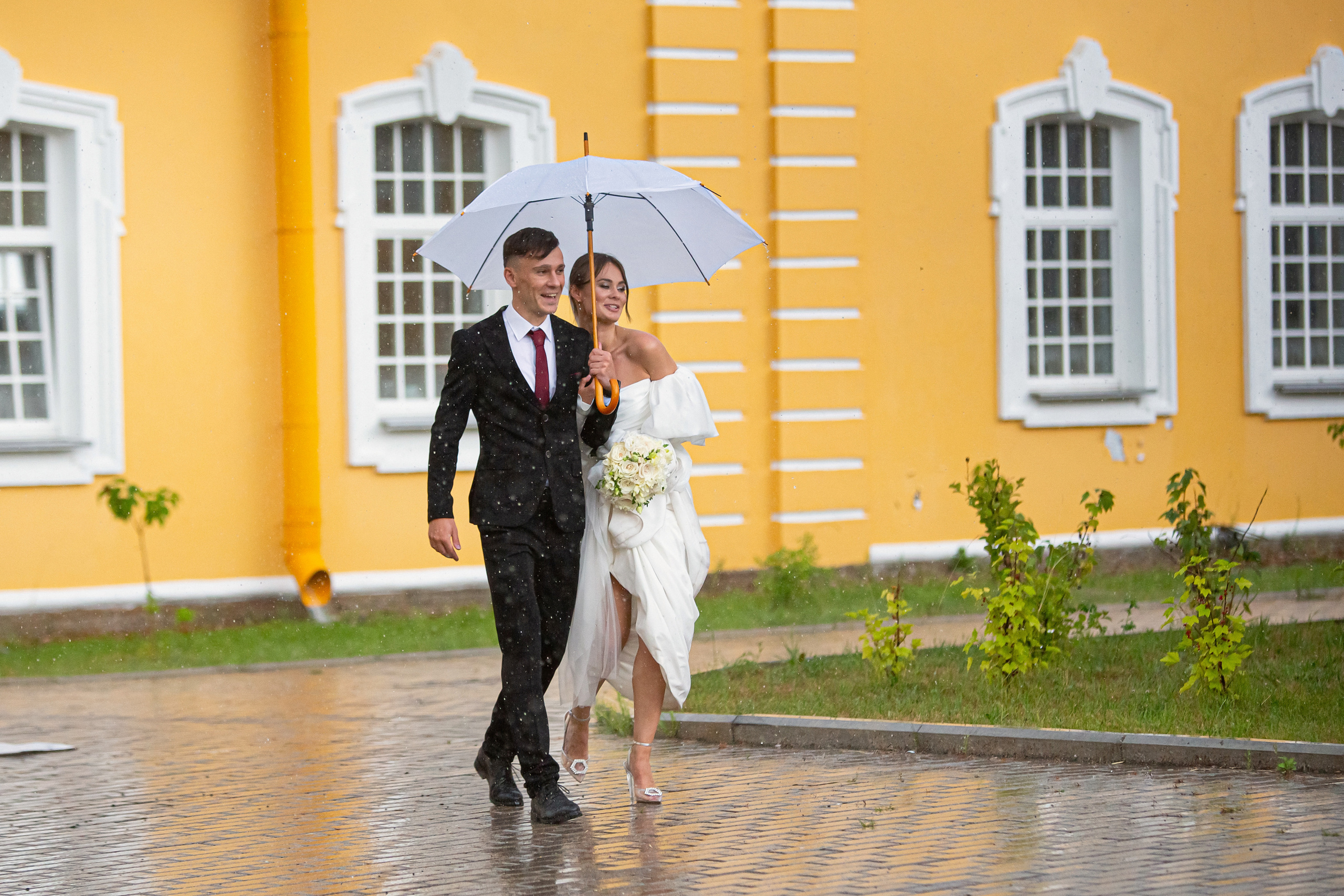 Свадебная фотосессия в Пушкине. Дворец бракосочетания № 3. Свадебный, семейный, детский фотограф в Санкт-Петербурге