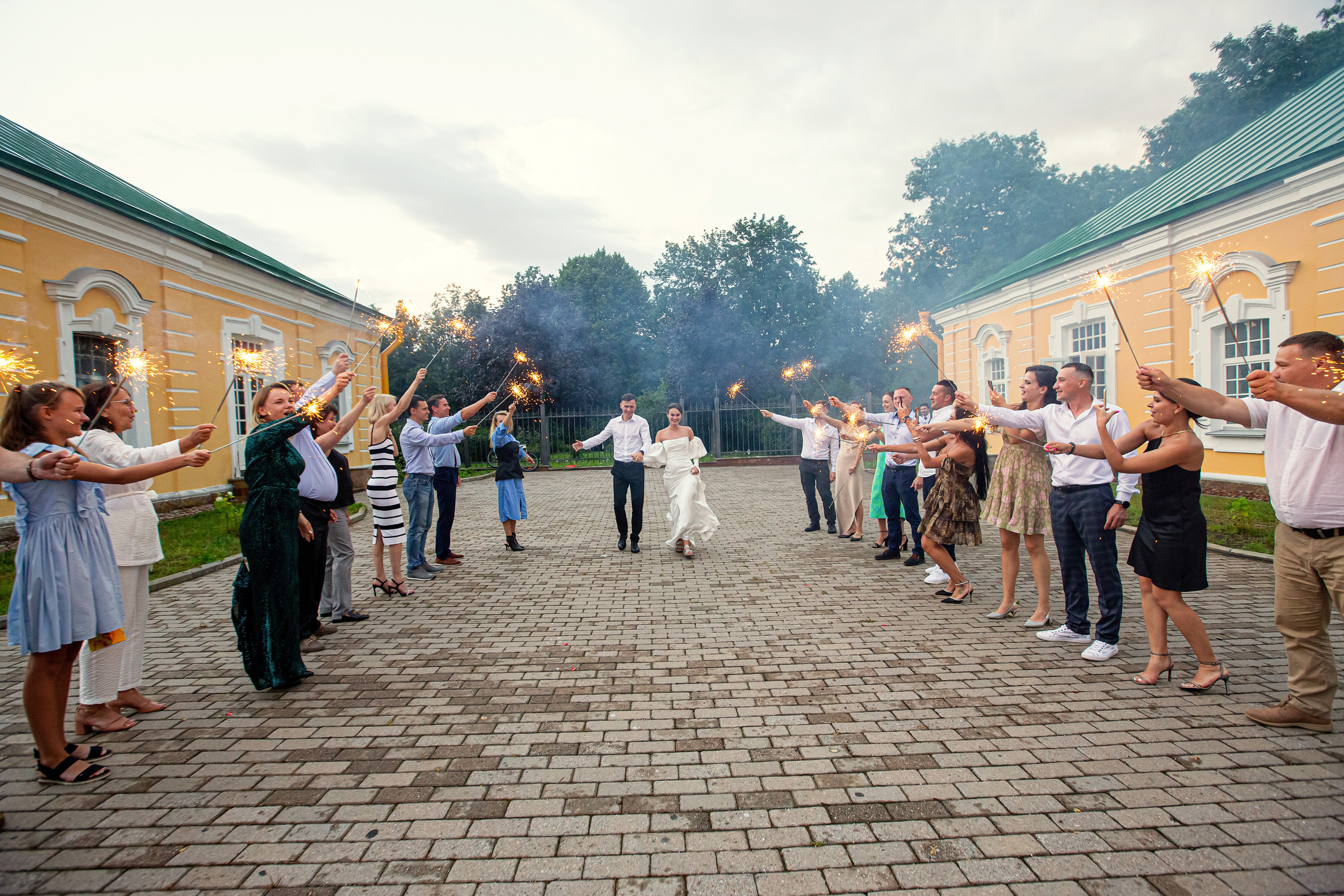 Свадебная фотосессия в Пушкине. Дворец бракосочетания № 3. Свадебный, семейный, детский фотограф в Санкт-Петербурге