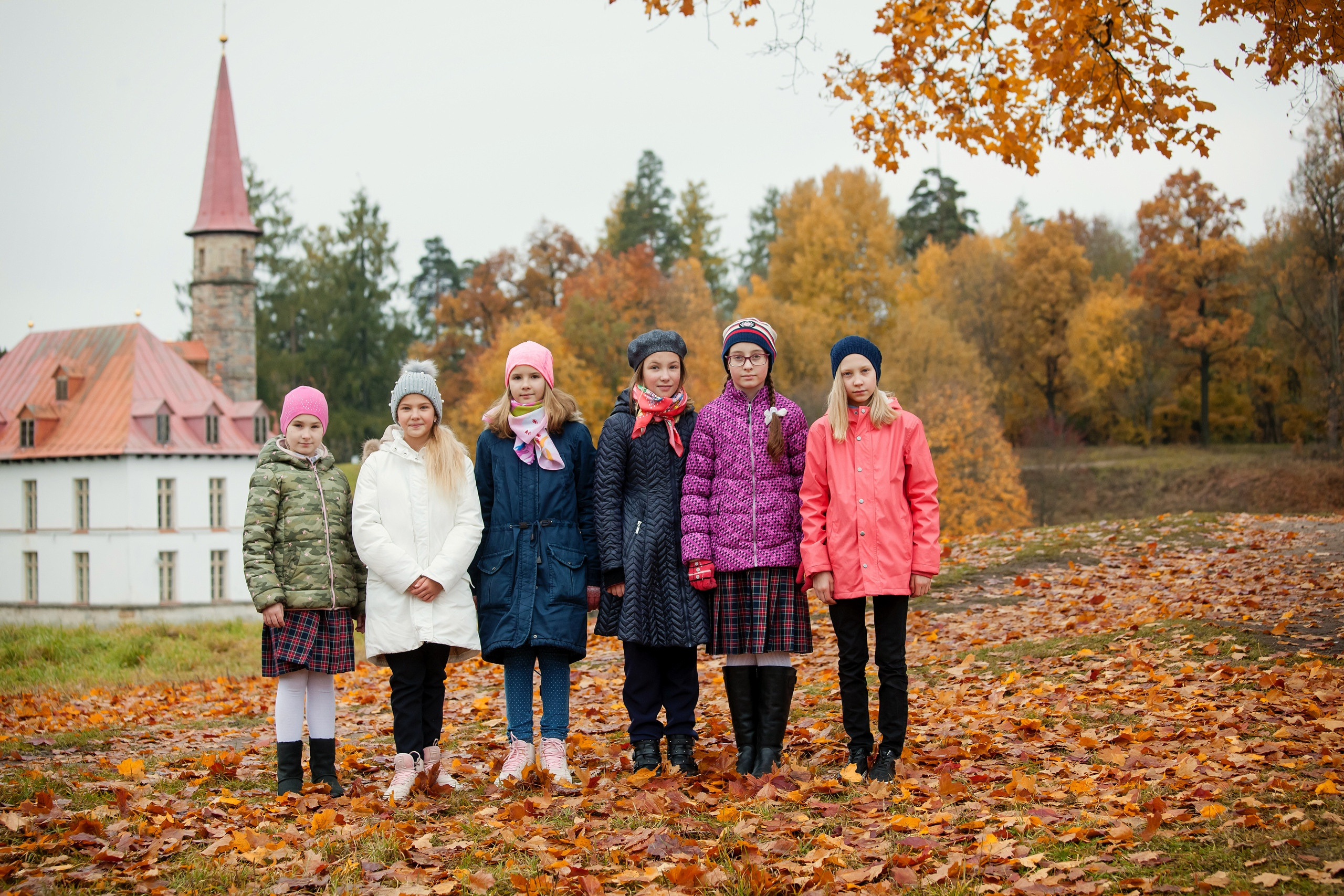 Фотосъёмка для выпускных альбомов из начальной школы. Свадебный, семейный, детский фотограф в Санкт-Петербурге