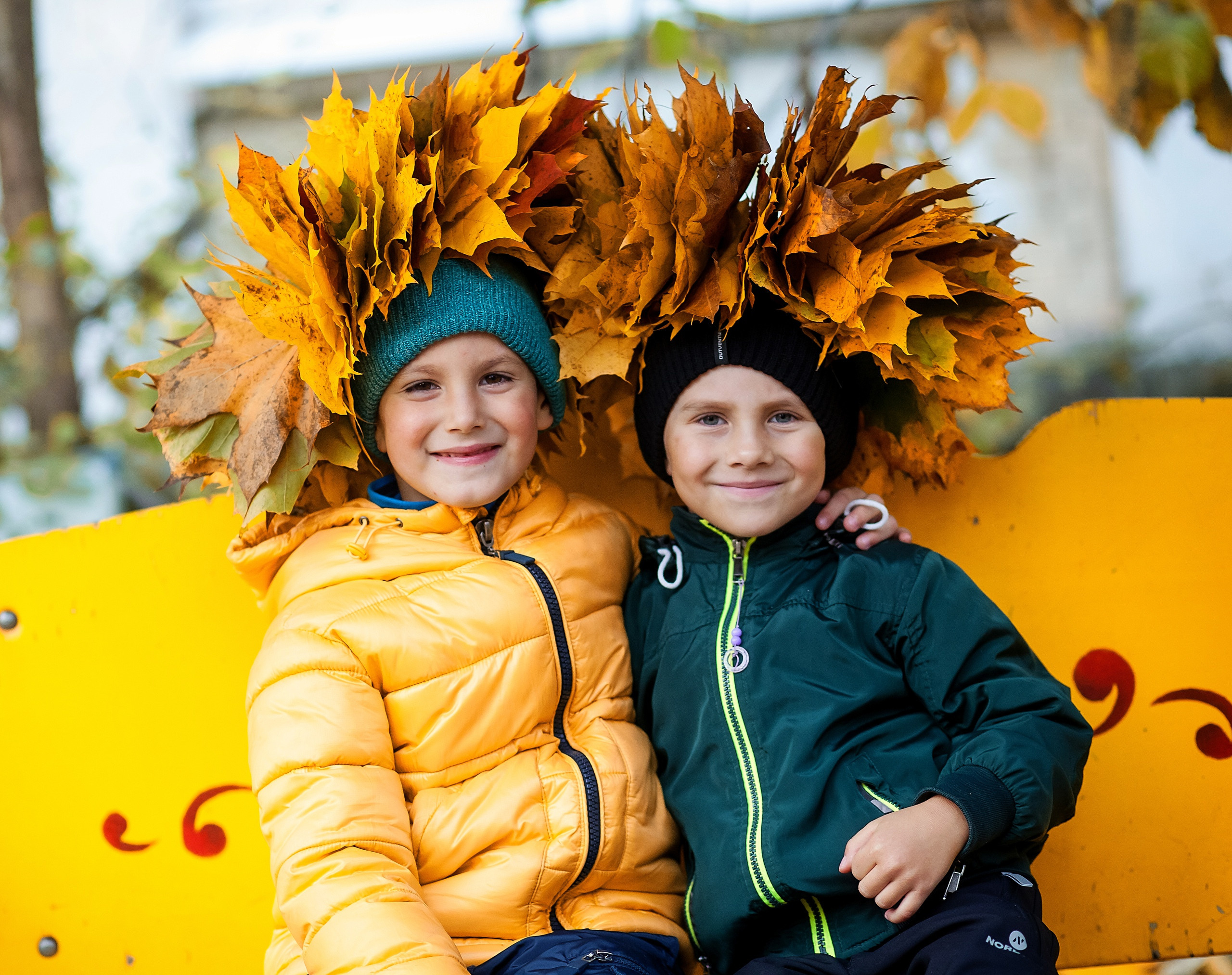 Фотография для выпускных альбомов в детском саду в выпускной группе в подготовительной группе осенние фотография детей осенний портрет